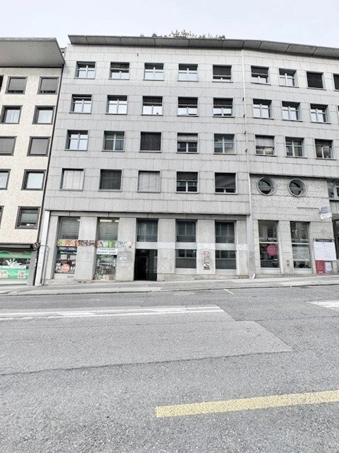 Gewerbefläche an zentraler Lage - Foto 1 von 4