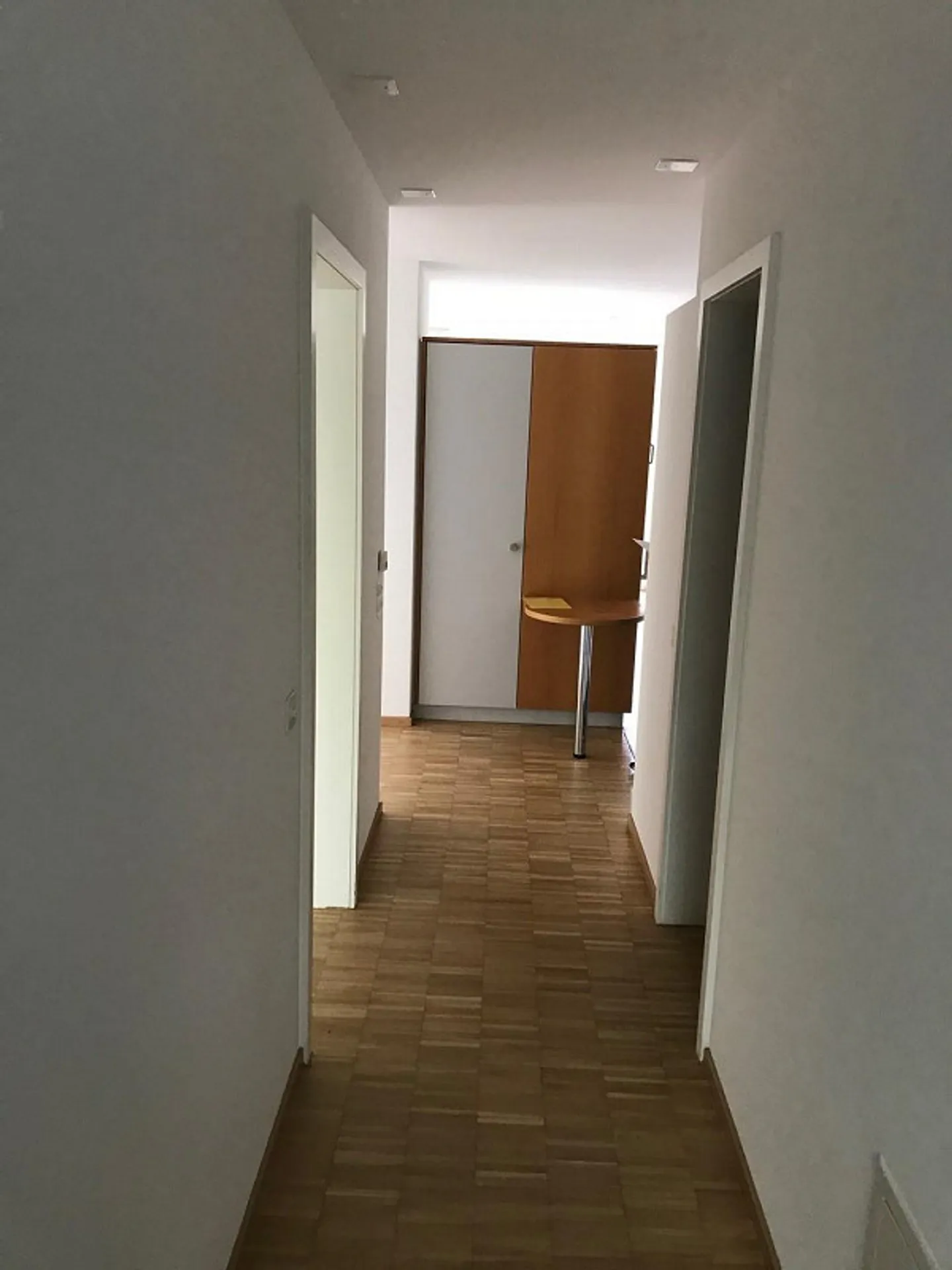 Spacious 3.5-room apartment with 2 balconies - Photo 4 of 11