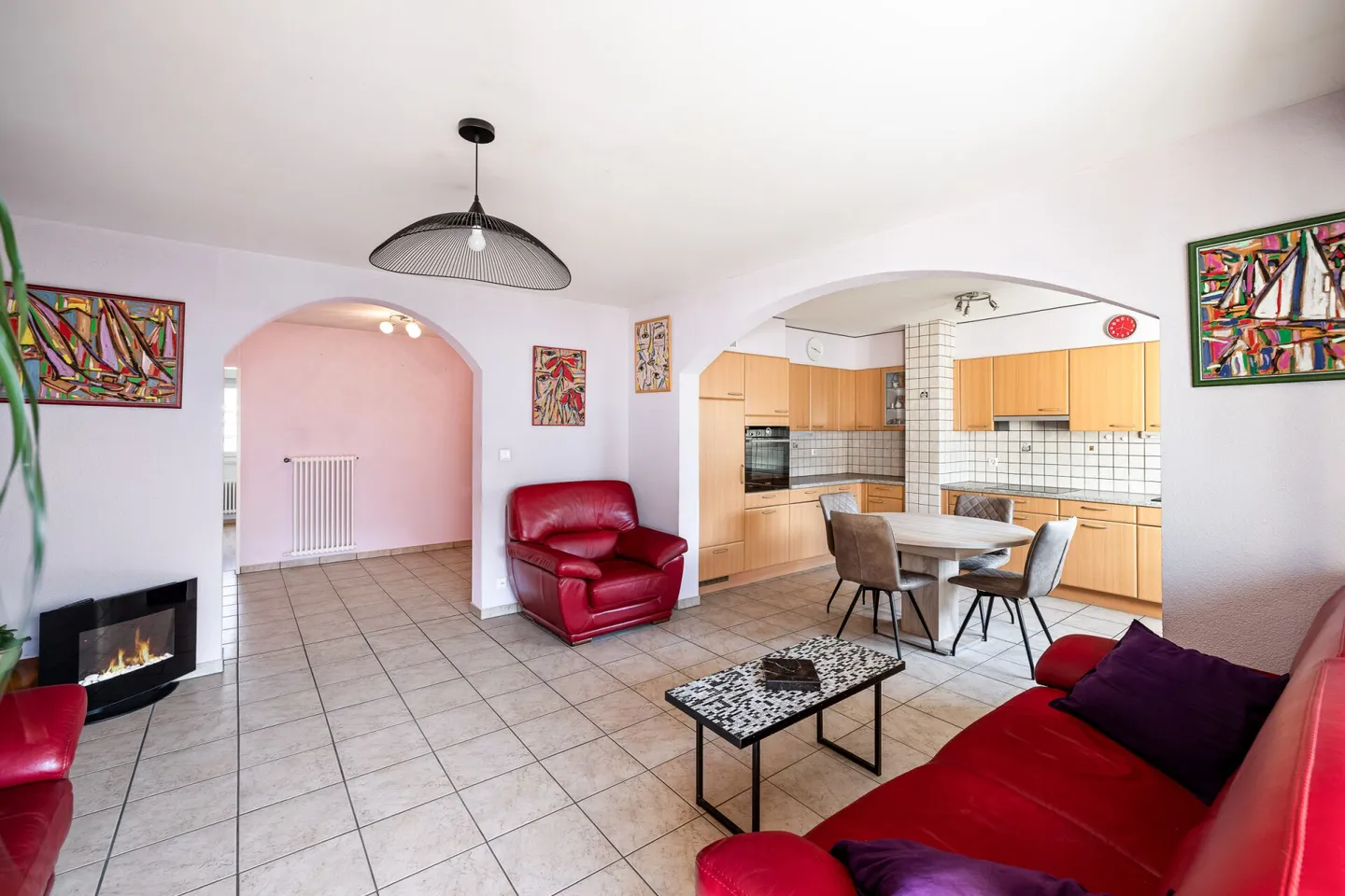 Spacious 4.5 room penthouse of 111 m2 gross in Conthey - Photo 8 of 18