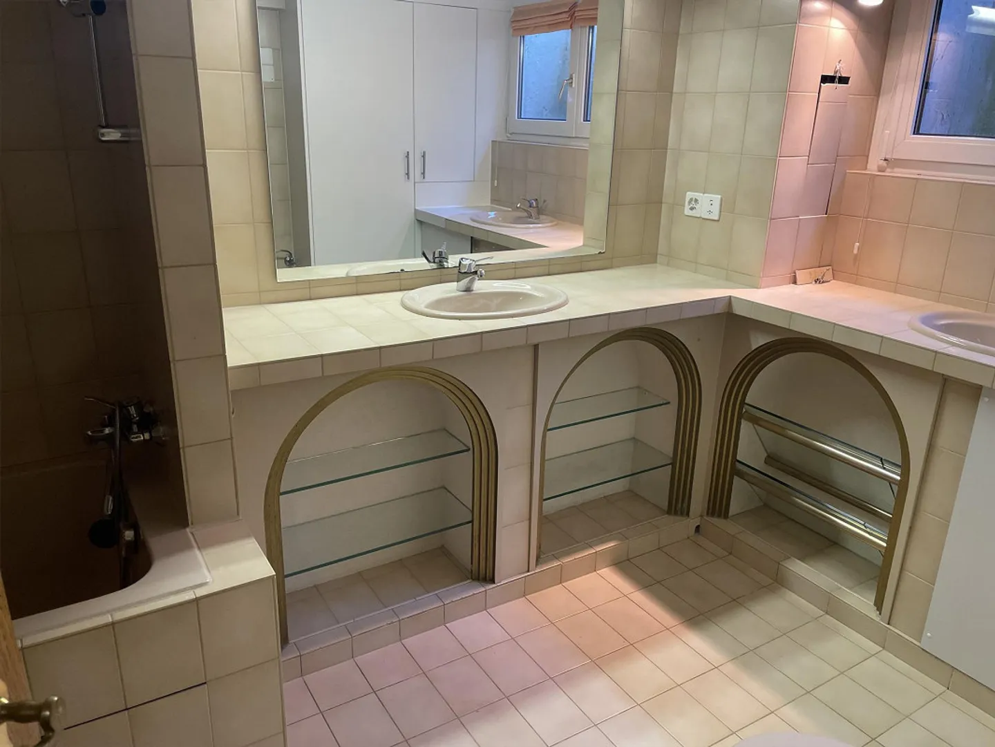 Casa a schiera accogliente con giardino anteriore a Neuhausen am Rheinfall - Foto 12 di 13