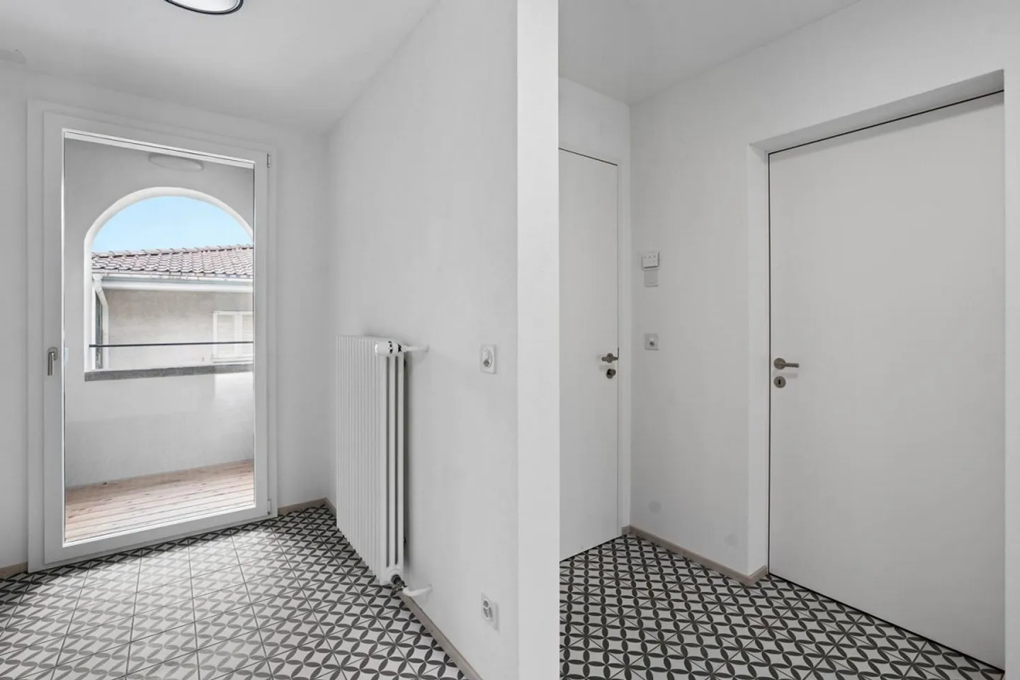 Exklusive 3.5- Zimmer-Wohnung im traditionsreichen Haus - Foto 8 von 12