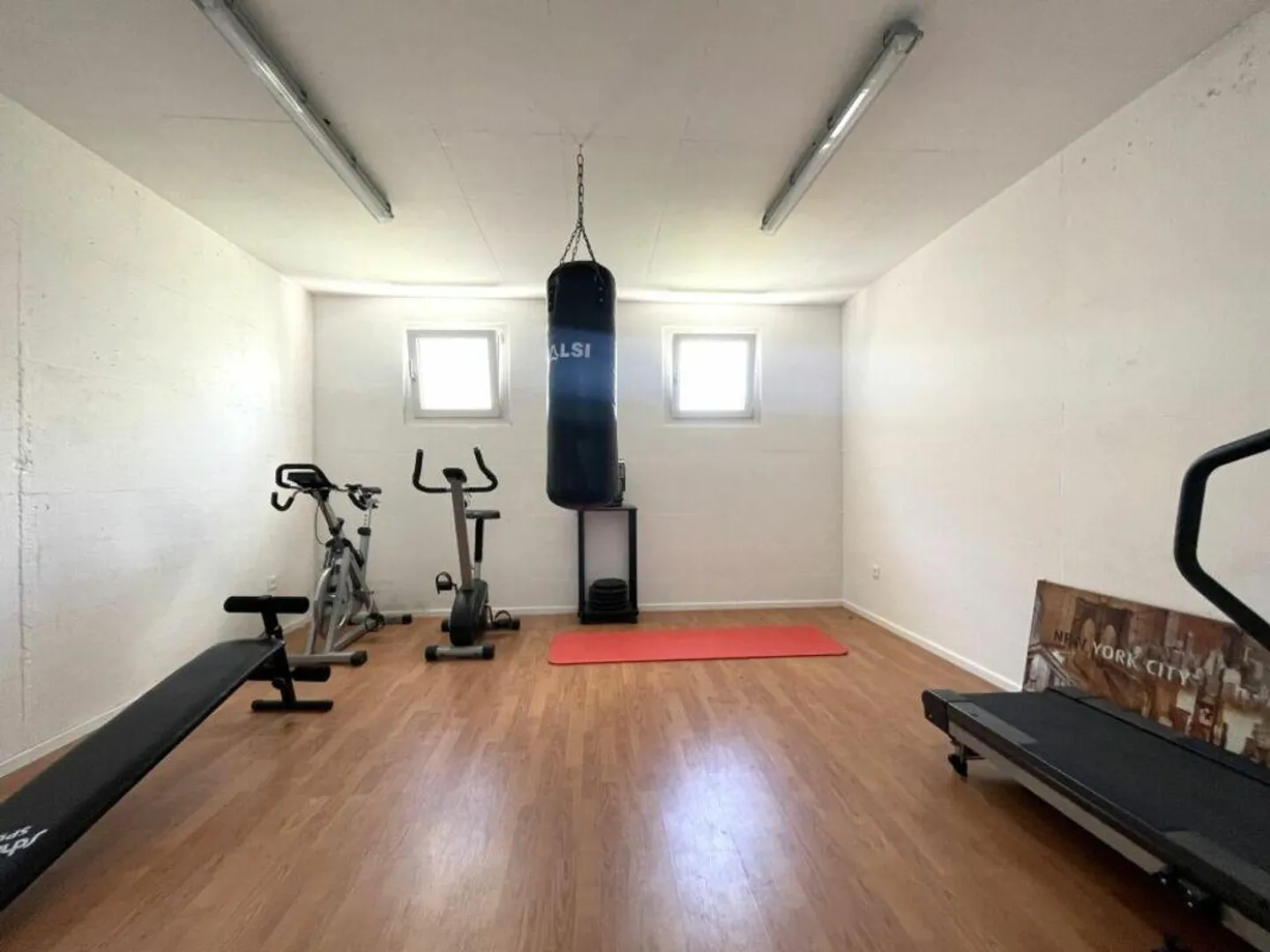 Schöne 5.5-Zimmer-Wohnung mit 2 großen Terrassen - Foto 7 von 7