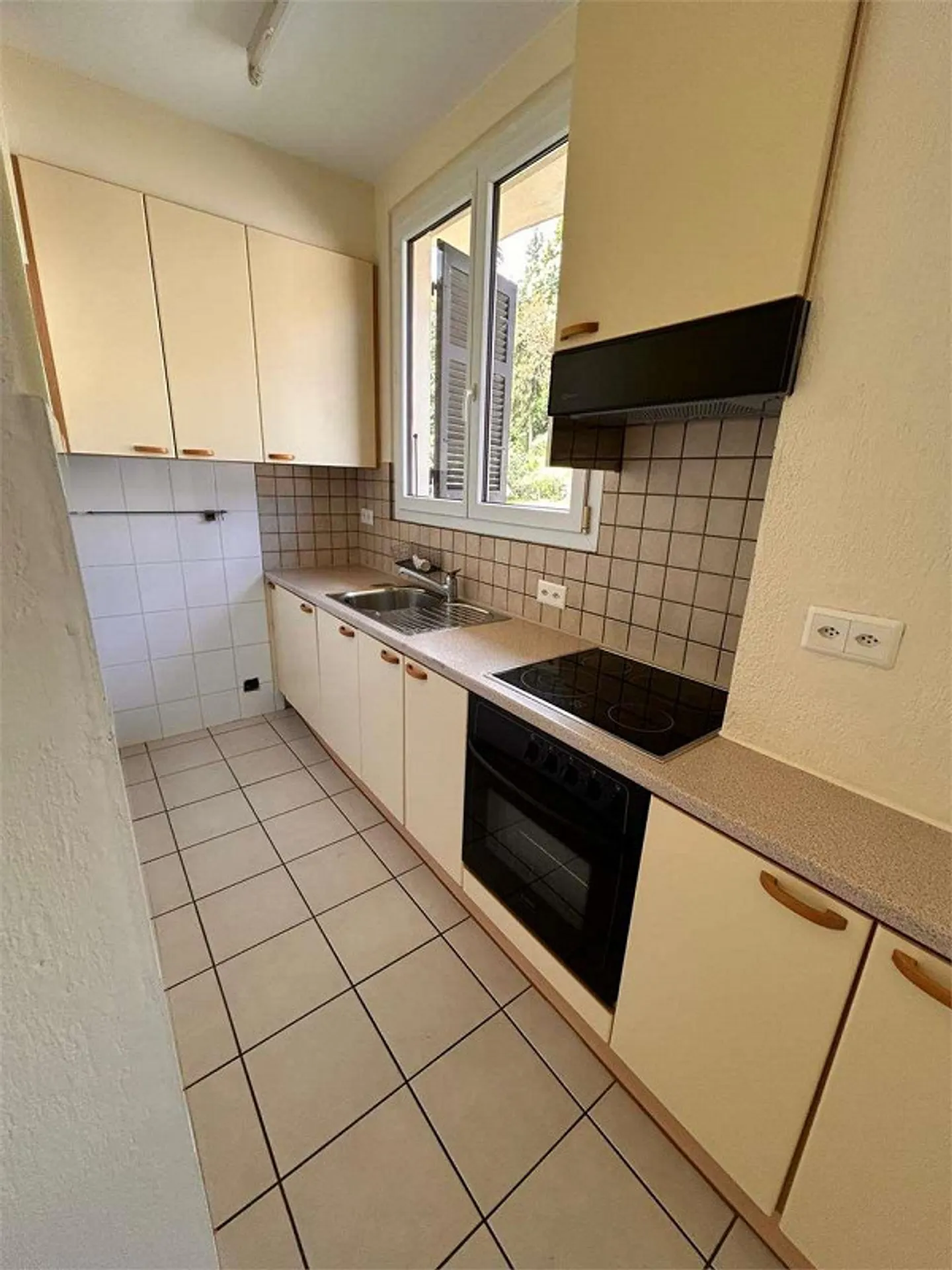 Wohnung mit Garten - Foto 12 von 13