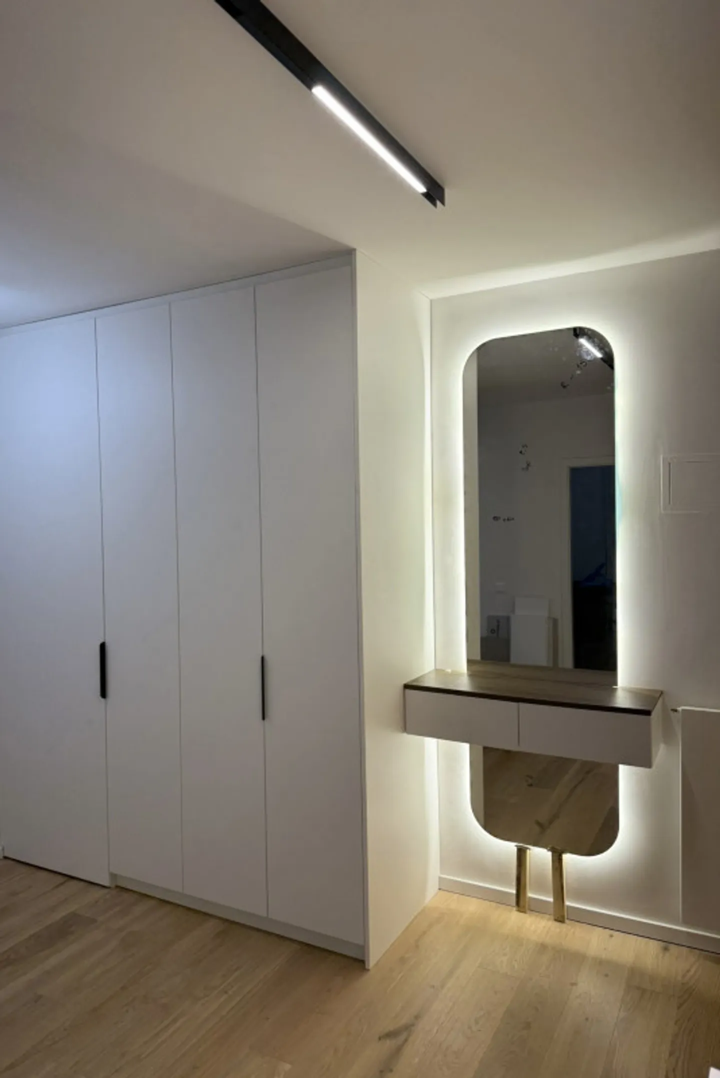 Stunning fully renovated apartment in the heart of Saint-Jean - Photo 3 of 5