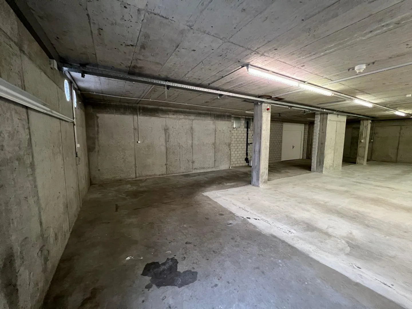 Espace de stockage à Niederhasli à des conditions attractives - Photo 3 sur 9