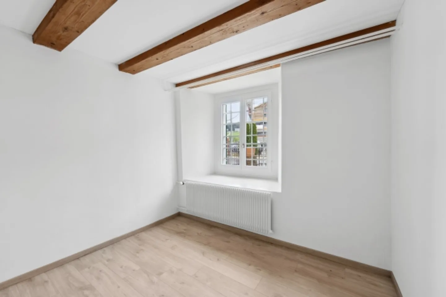 Vivre avec charme – Section de maison de 5 pièces dans une idylle rurale - Photo 5 sur 9