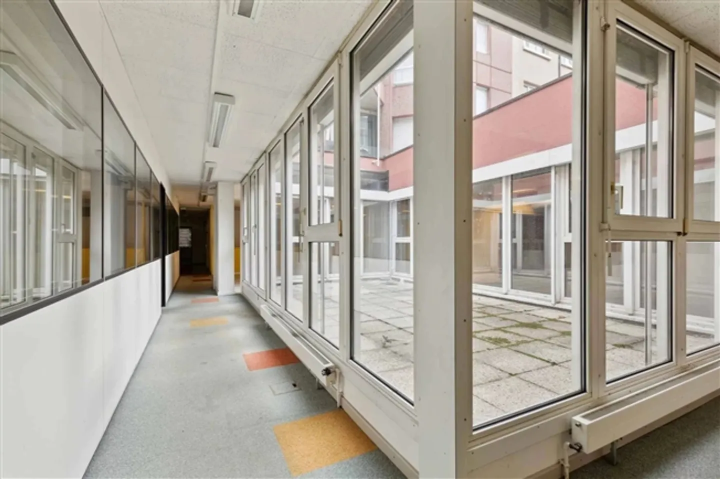 Offices on Rue Jean-Charles Amat 7 - Photo 8 of 12