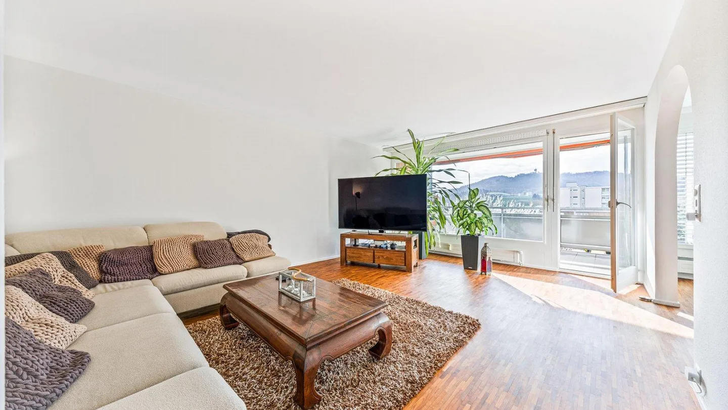 Stilvolle Wohnung in Köniz - Foto 1 von 13