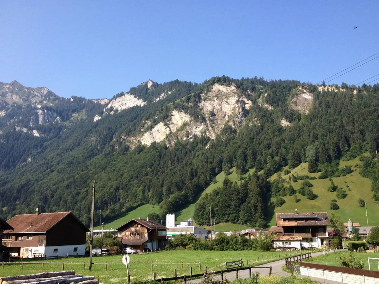 Clear View in Frutigen - Photo 3 of 11