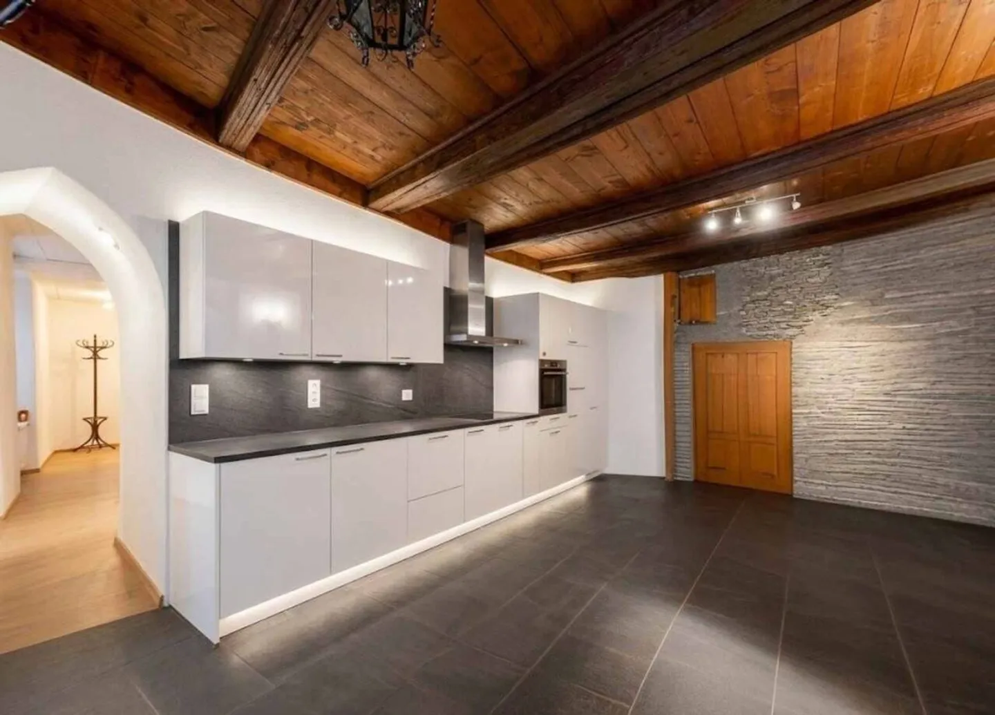 Appartement Charmant à Saint-Maurice - Photo 1 sur 5