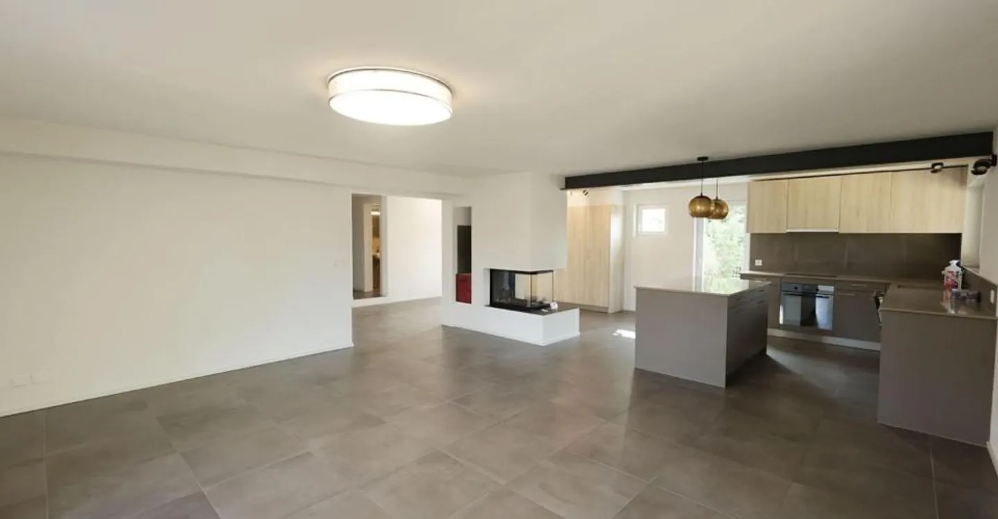 4-Zimmer-Haus mit 900 m2 Grundstück - Ideal für ein Paar - Foto 4 von 11