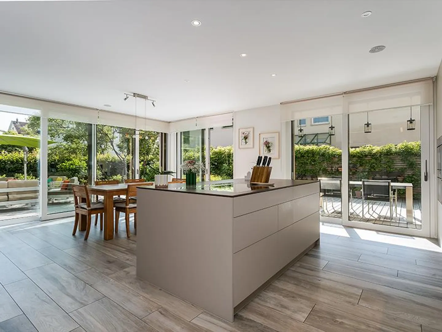 NOVA FLORA | Zug - Photo 7 of 20