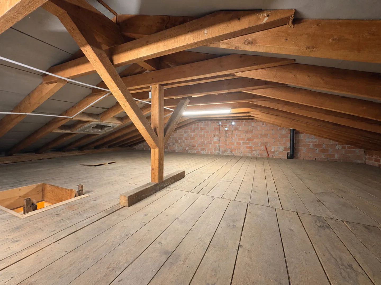 Geräumiges Familienhaus in Hofstetten - Foto 16 von 17
