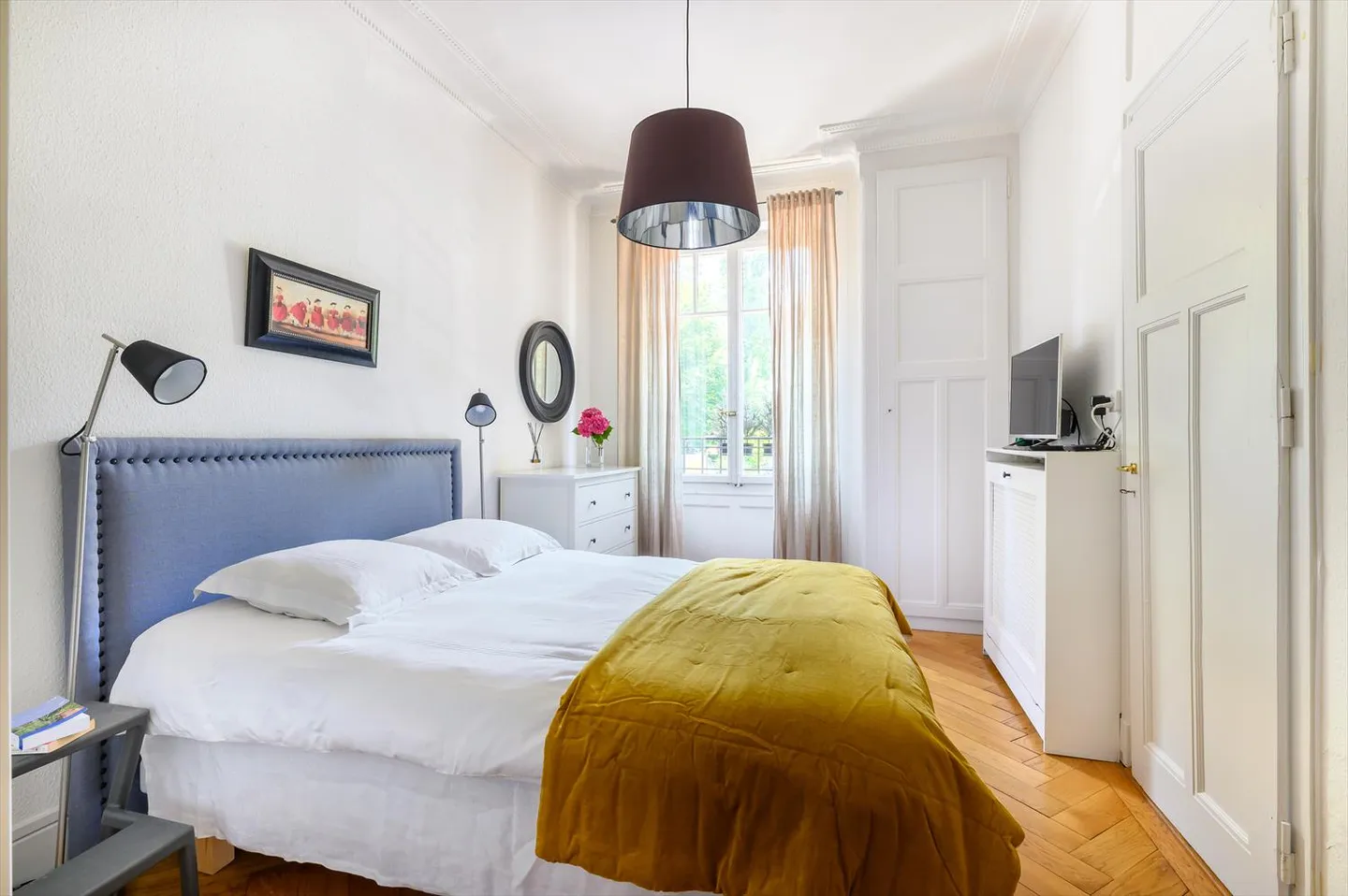 Furnished 2-room apartment - Photo 1 of 4