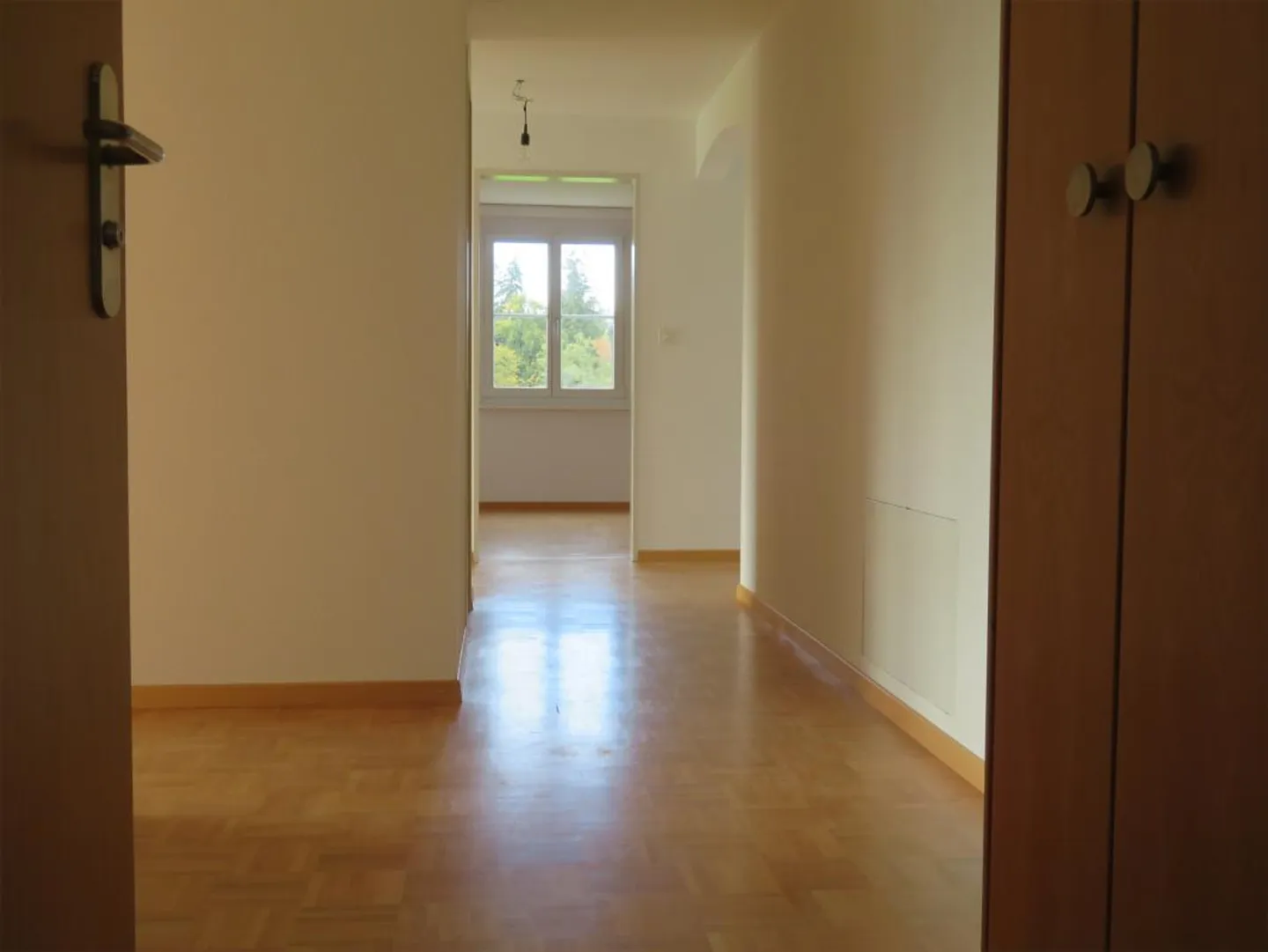 Beautiful 4.5 Room Apartment - Photo 6 of 8