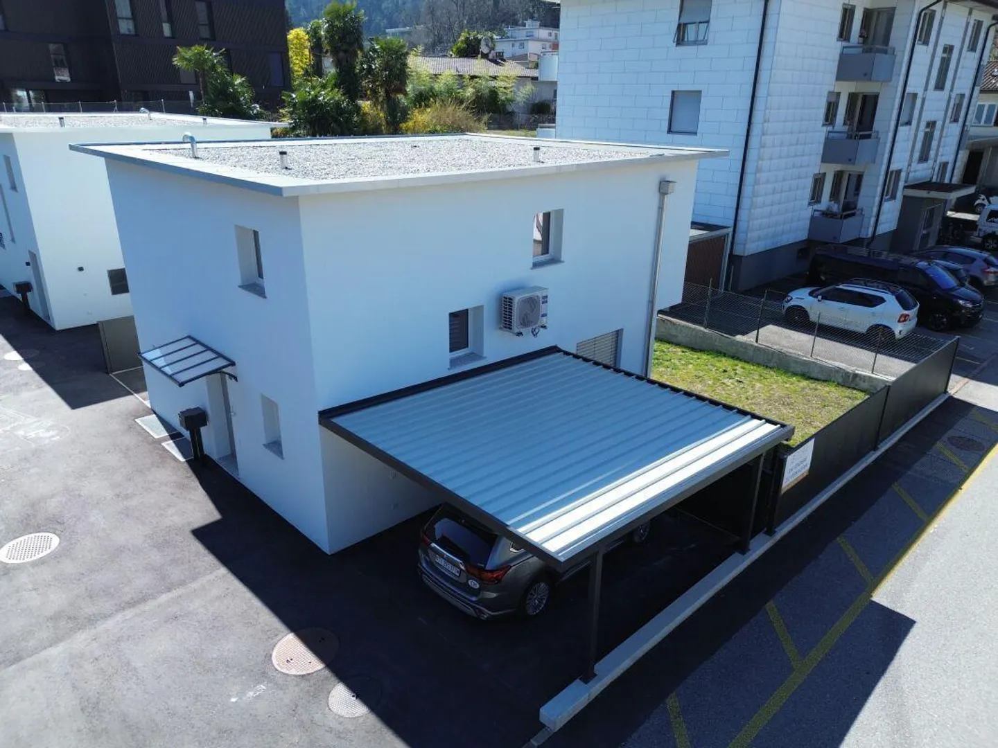 Moderne Eleganz und absoluter Komfort – Das perfekte Zuhause für Ihre Familie - Foto 1 von 13