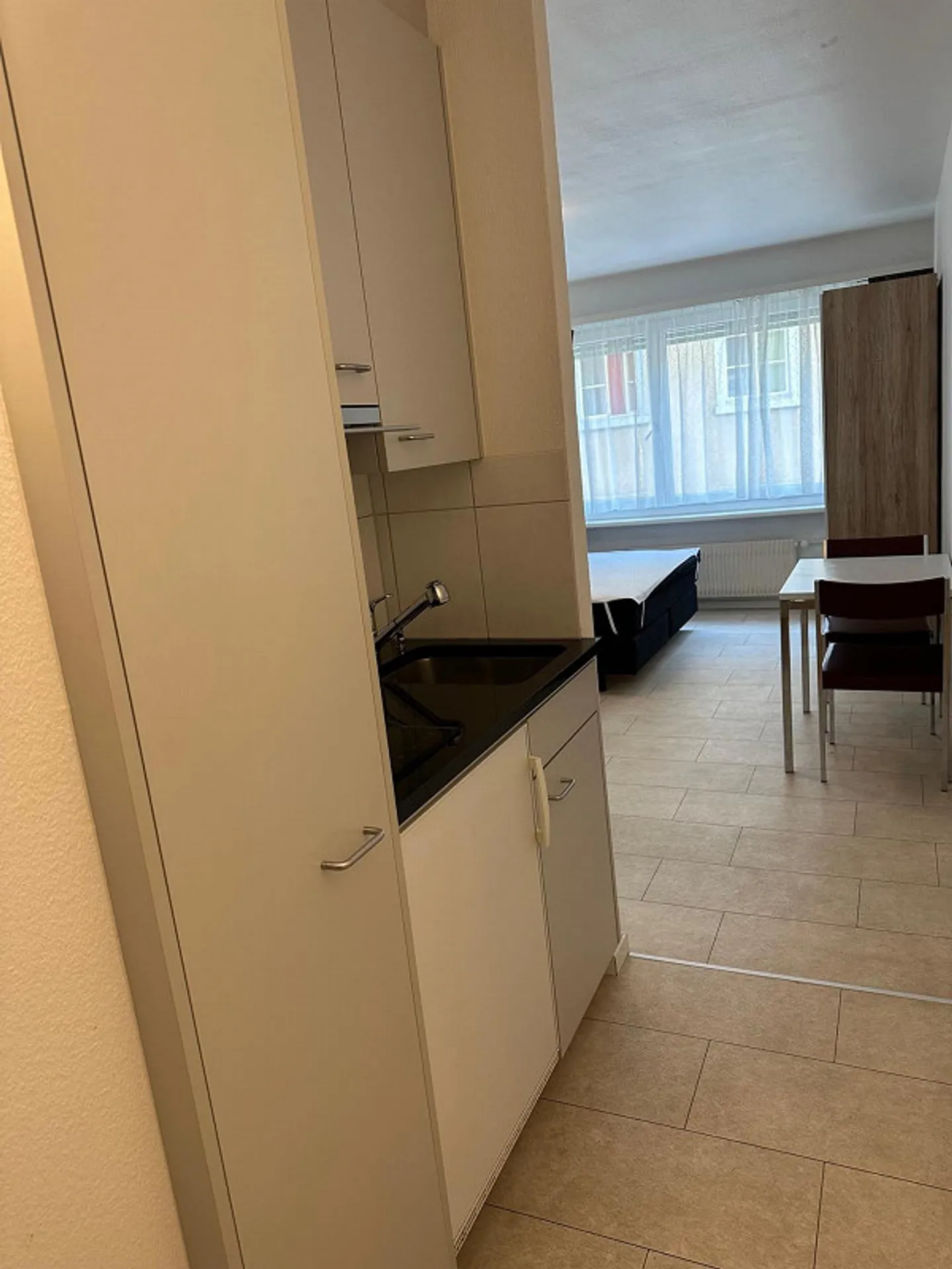 Appartement 1 pièce (218) meublé à louer - Photo 2 sur 6