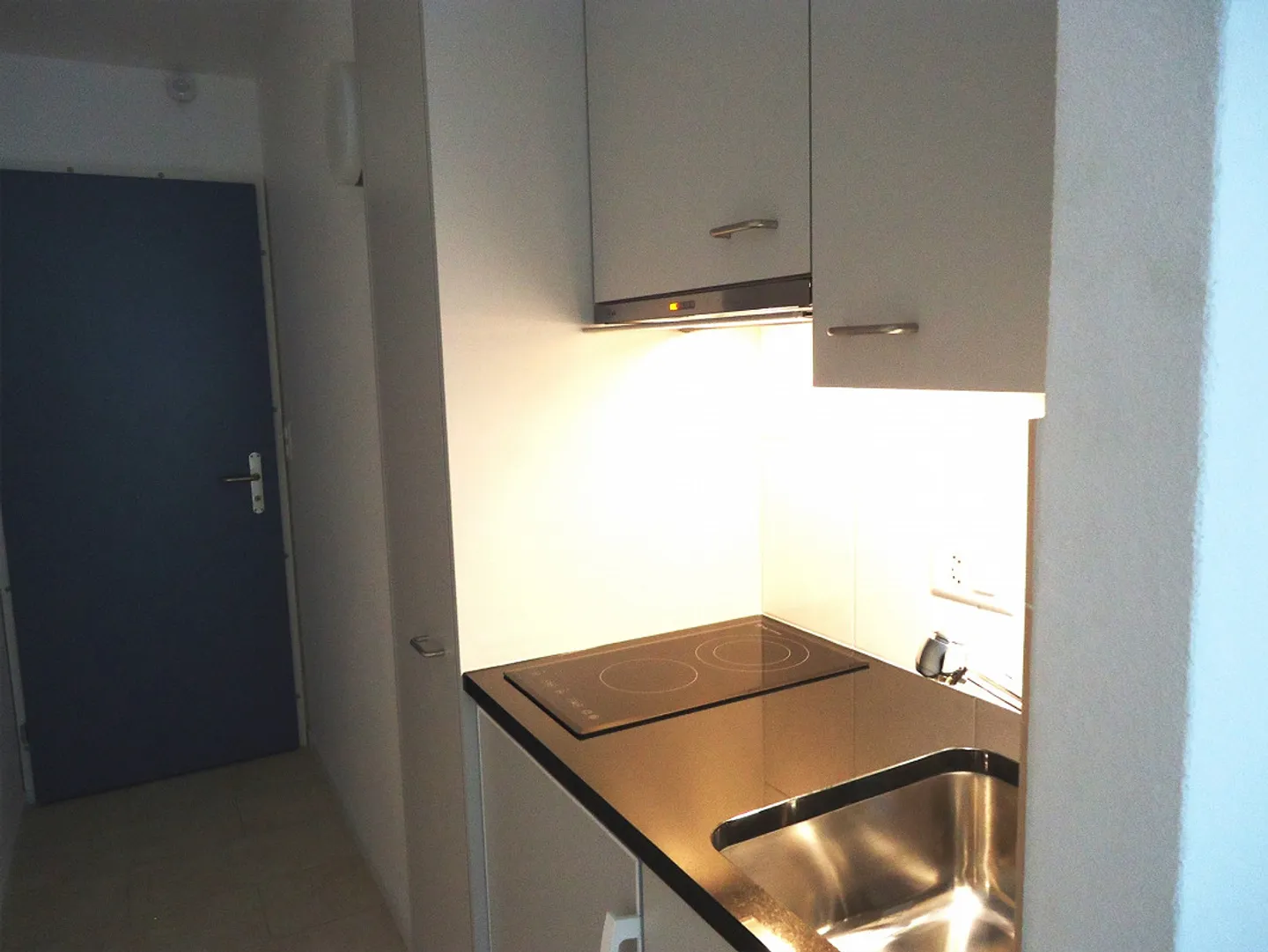 Appartement 1 pièce (218) meublé à louer - Photo 3 sur 6