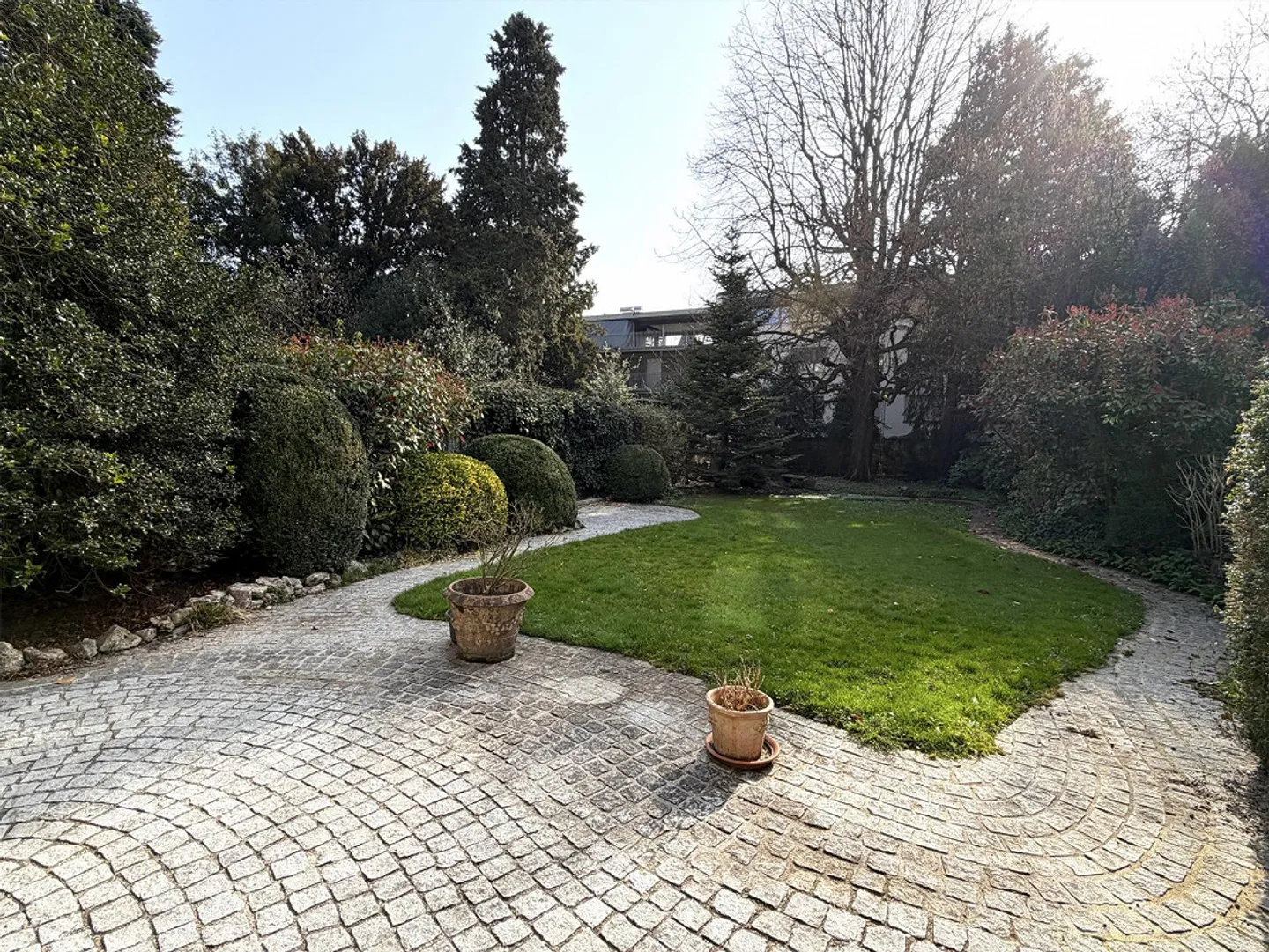 Charming Art Nouveau Townhouse - Photo 14 of 14