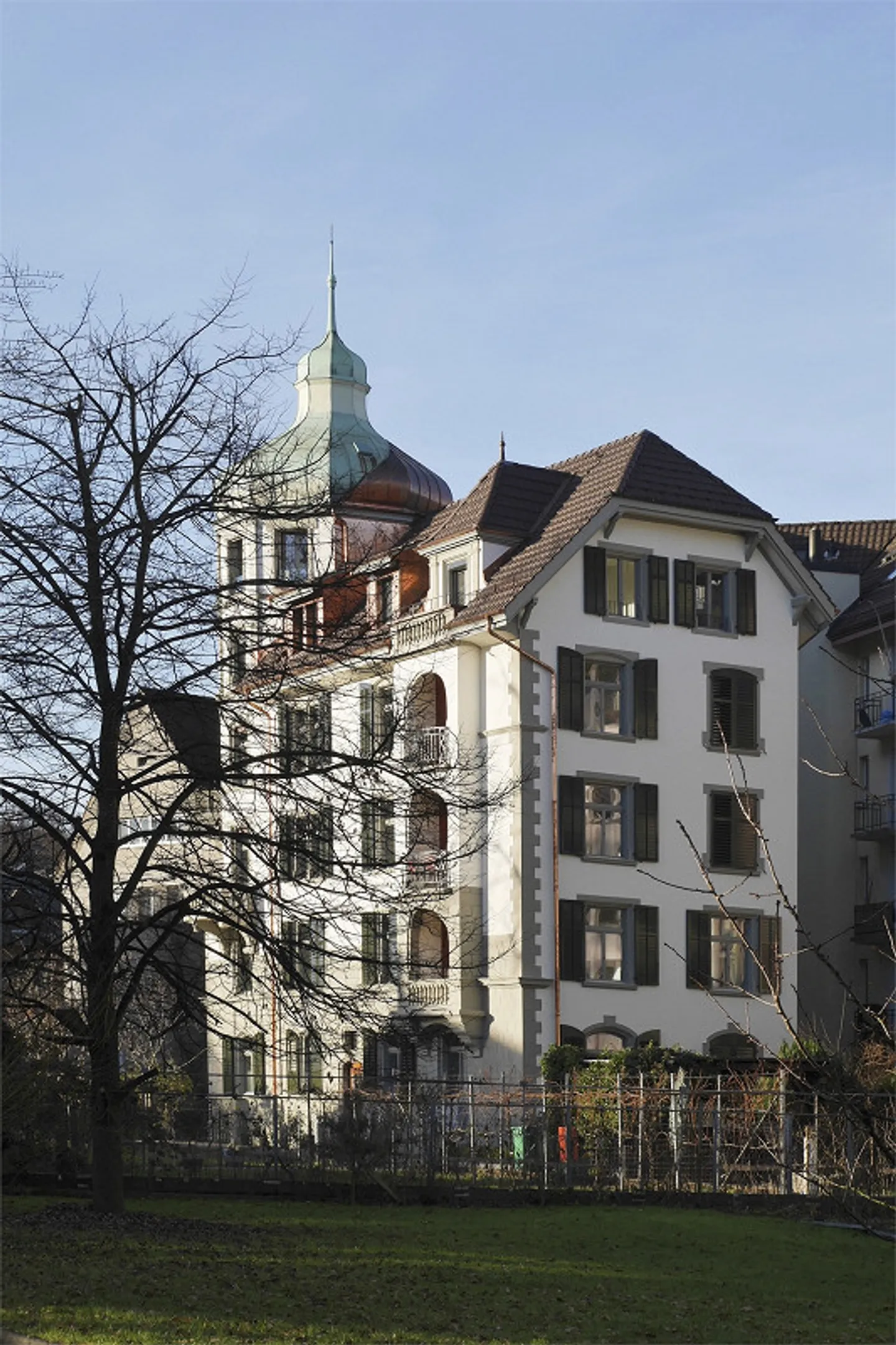 Charmante Wohnung in historischem Gebäude - Foto 1 von 9
