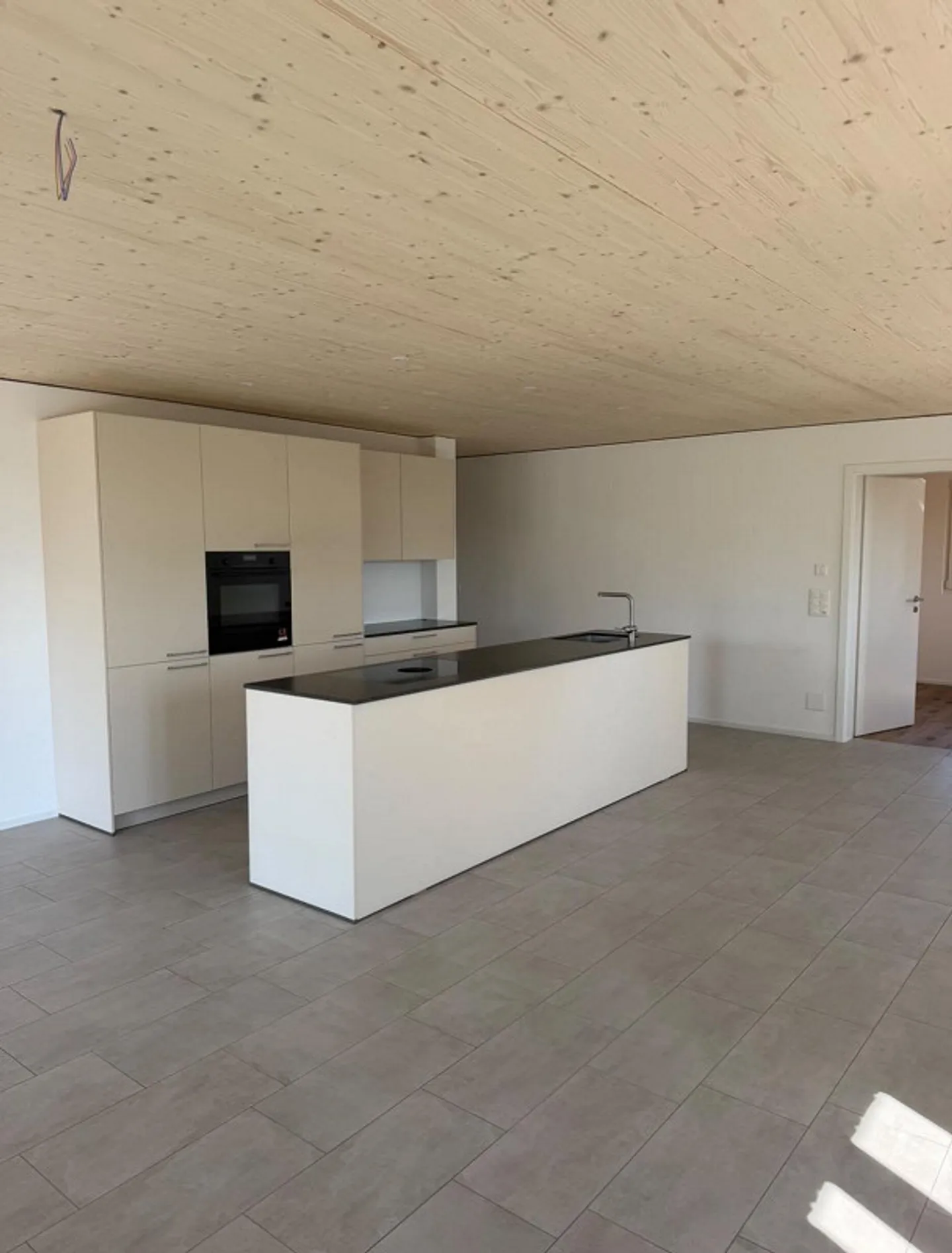 Appartamento 3 1/2 stanze piano terra - Foto 2 di 12