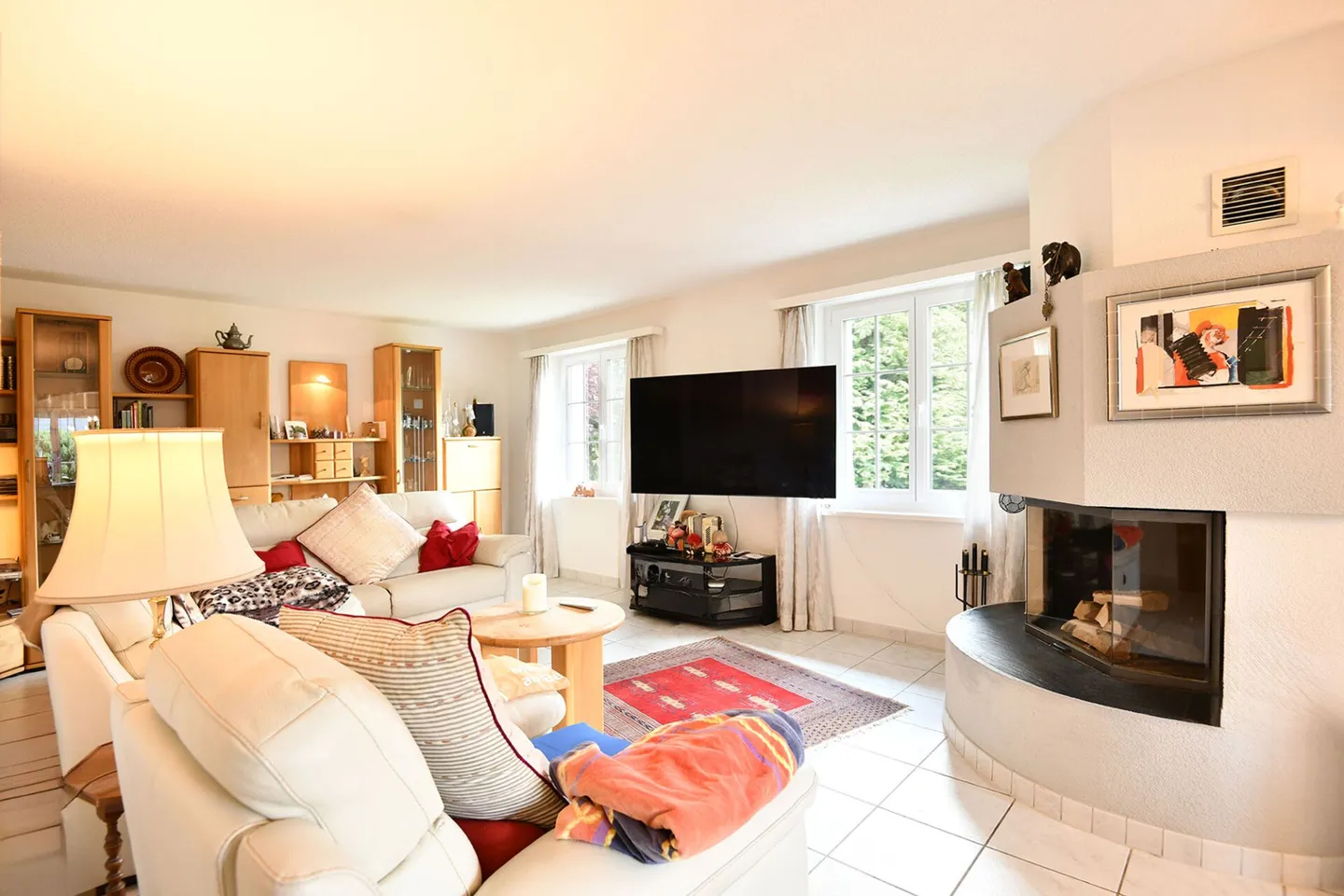 Dreamlike Single-Family Home - Your New Home Awaits You! - Photo 6 of 15