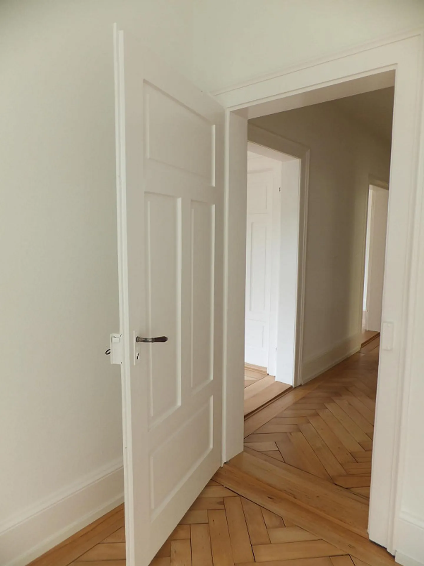 Charmante Wohnung in historischem Gebäude - Foto 9 von 9