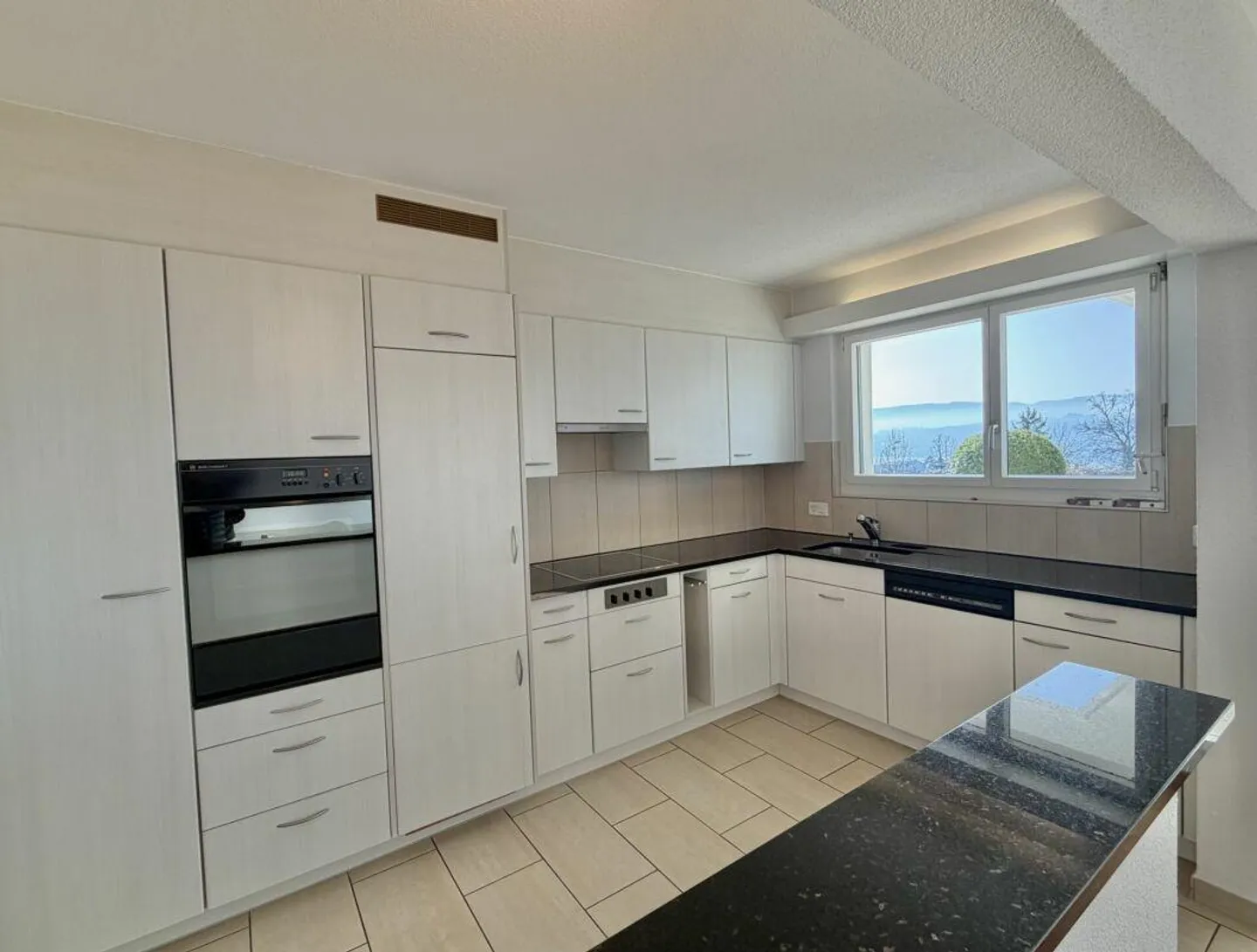 Terrassenwohnung mit herrlichem Blick - Foto 6 von 12