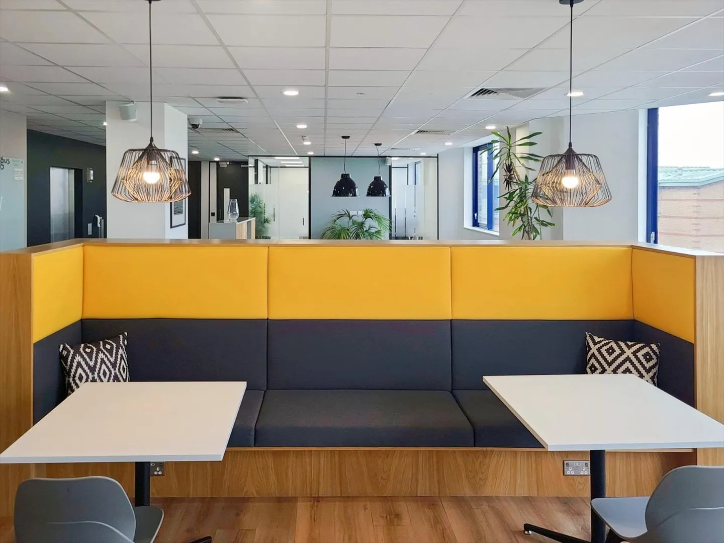 Großraumbüros für 10 Personen in Regus Main Station - Foto 10 von 17