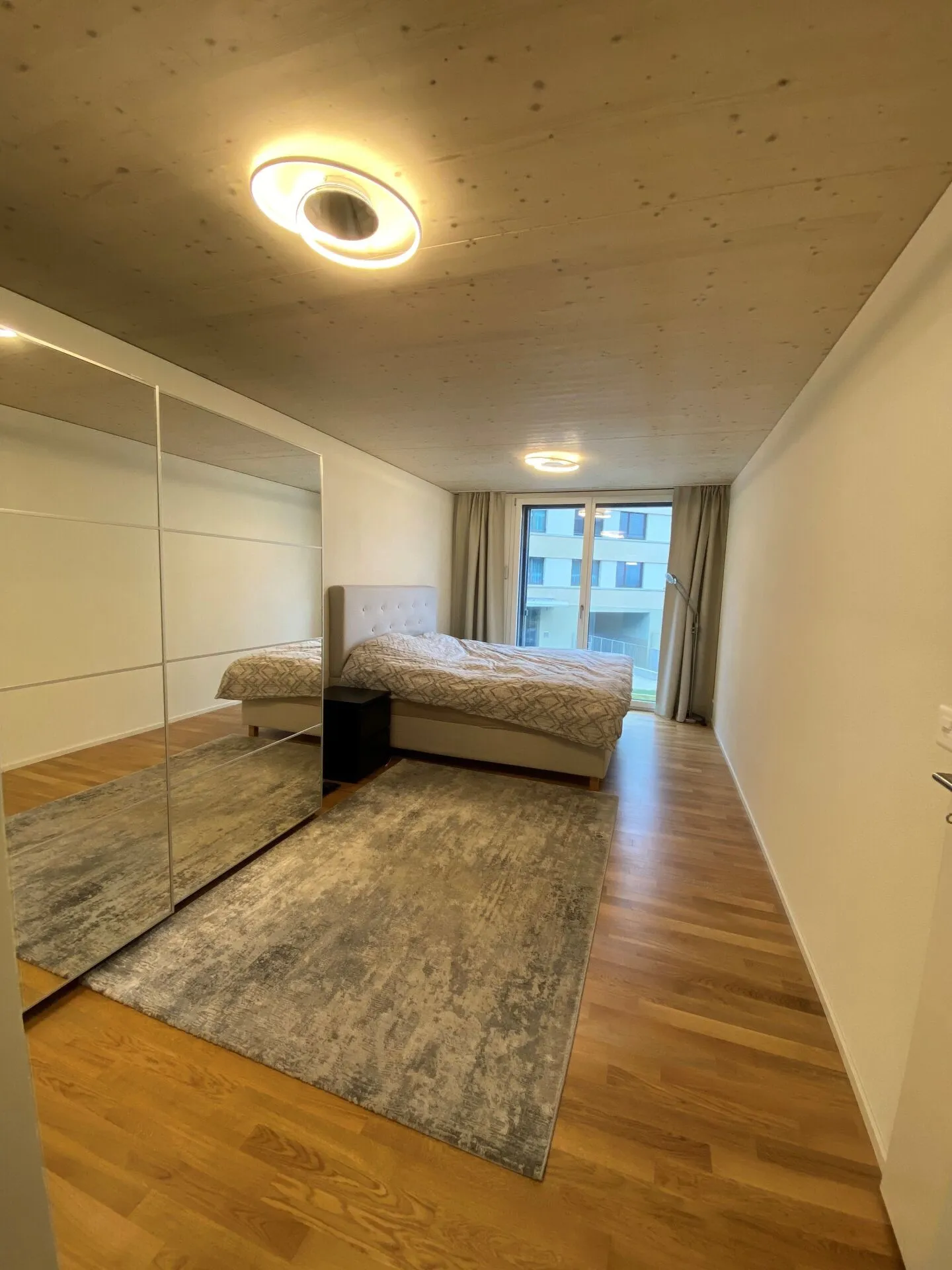 Moderne Wohnung in Fällanden - Foto 4 von 10