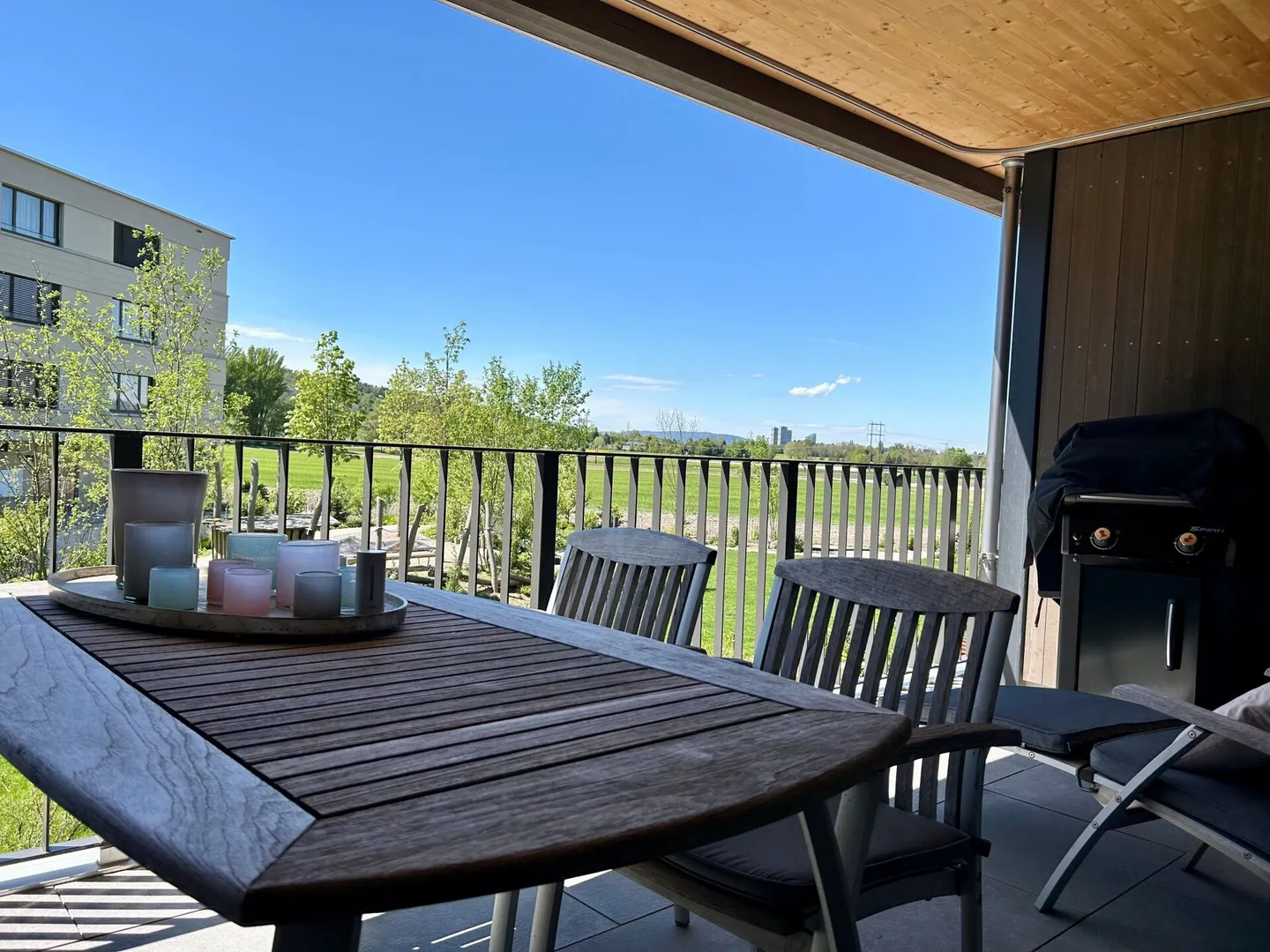 Moderne Wohnung in Fällanden - Foto 8 von 10