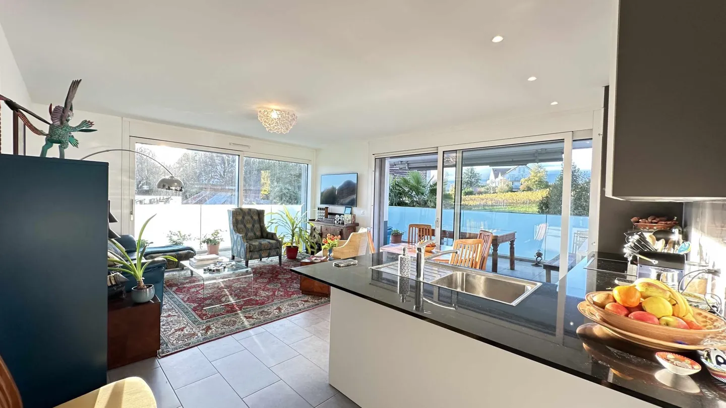 Elegant Apartment for Rent in Commugny - Photo 3 of 8