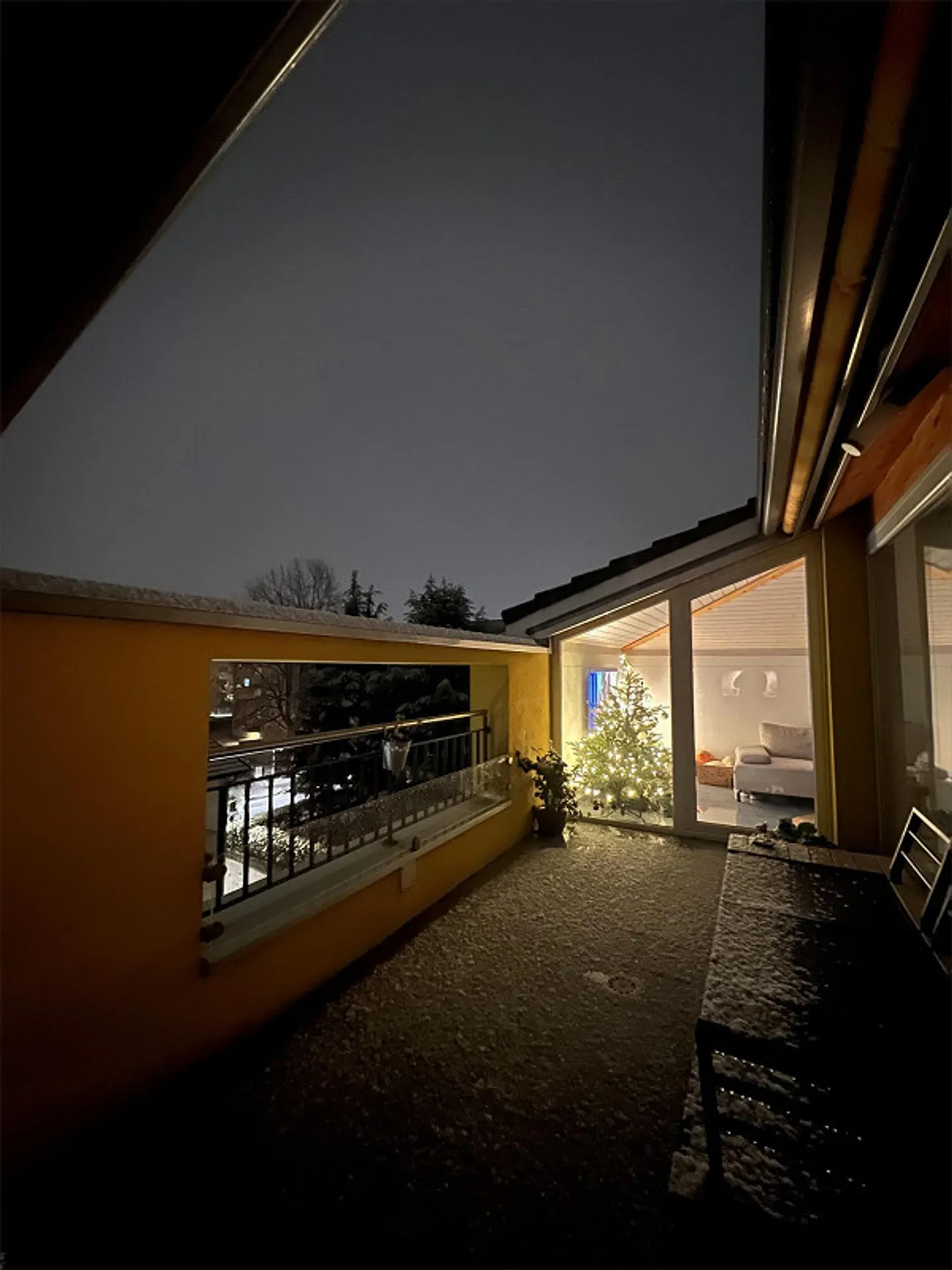 Affitasi appartamento 4.5 all’ultimo piano - Foto 8 di 11