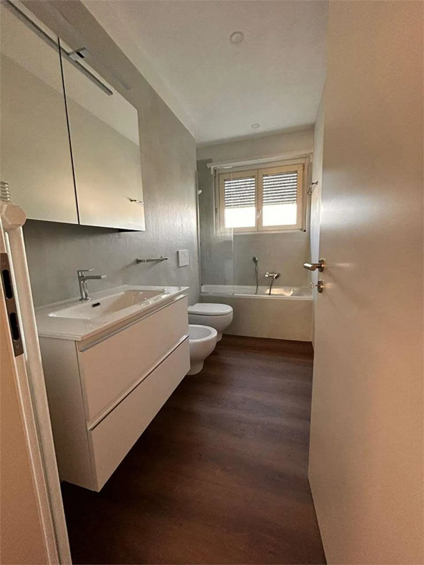 Appartement lumineux dans un excellent emplacement - Photo 6 sur 13