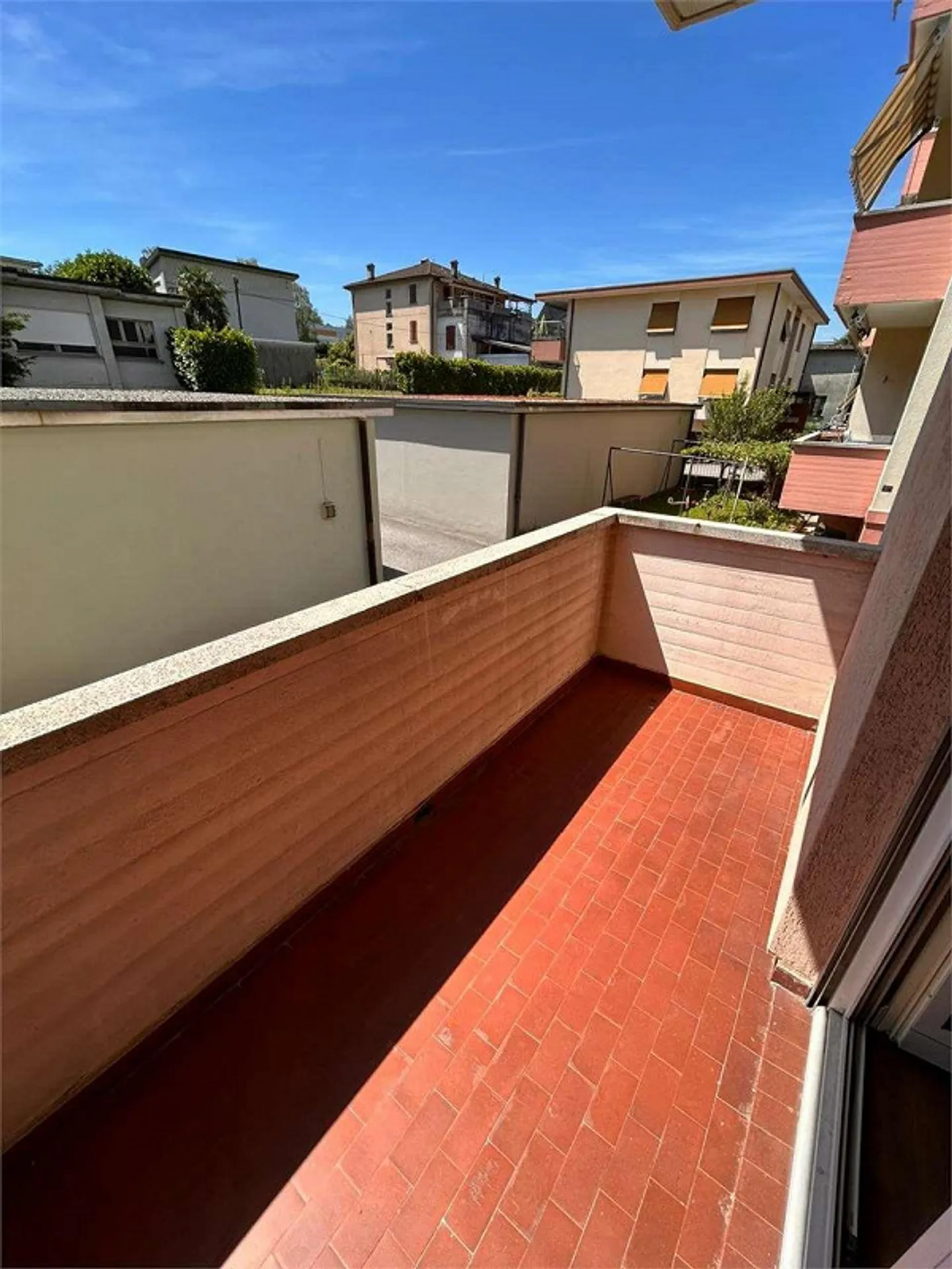 Appartement lumineux dans un excellent emplacement - Photo 10 sur 13