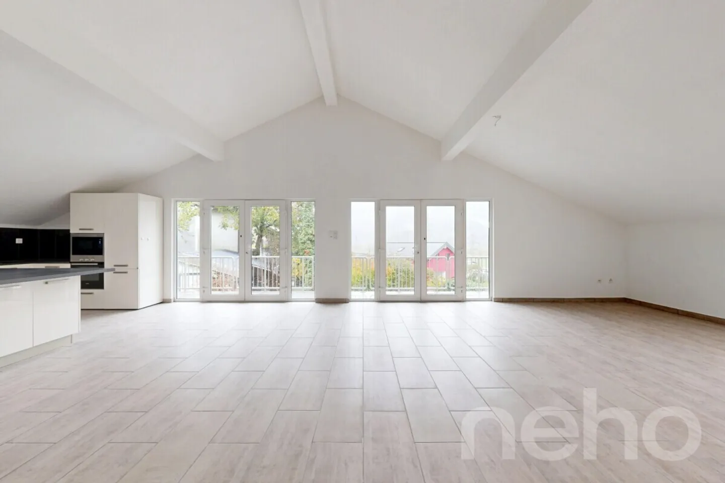 Spacieux appartement lumineux avec 2 places de parc à Collonges - Photo 2 sur 12