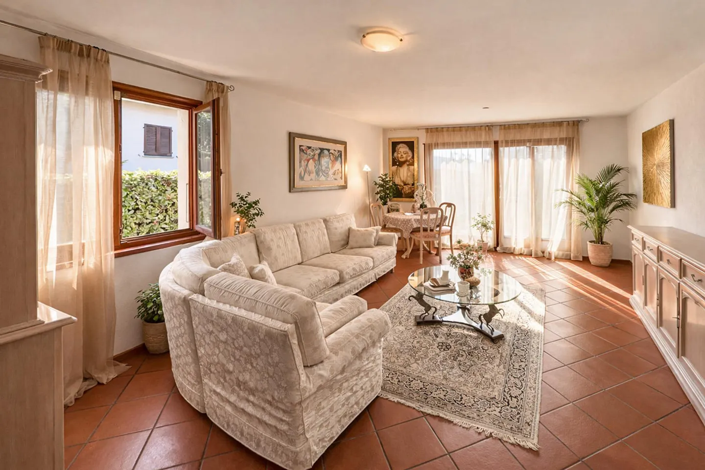 House with garden in Stabio - Photo 1 of 12