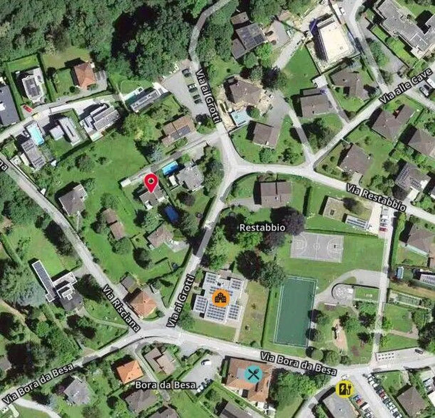 Mehrfamilienhaus mit Auktionspotenzial - Foto 4 von 13