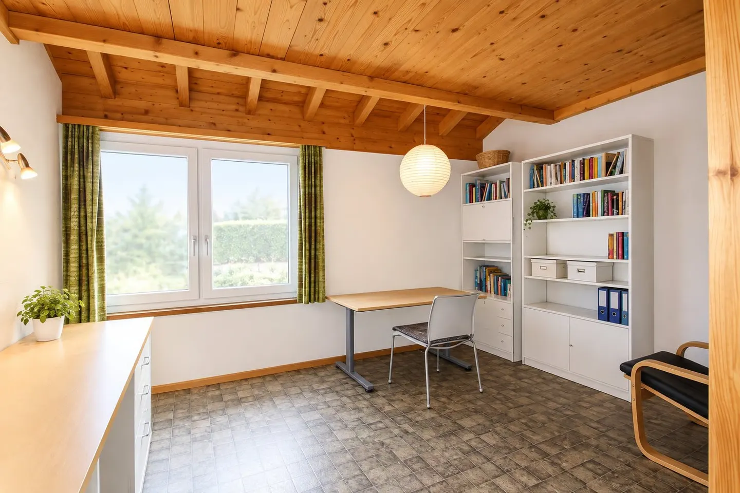 Una casa con carattere, giardino e spazio per le tue idee - a Wilen vicino a Wollerau - Foto 15 di 23