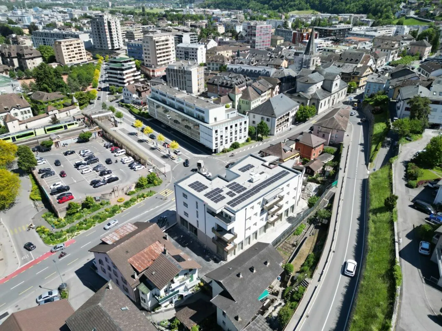 Appartamento 3.5 stanze (affittato) a Monthey per investimento - Foto 3 di 16