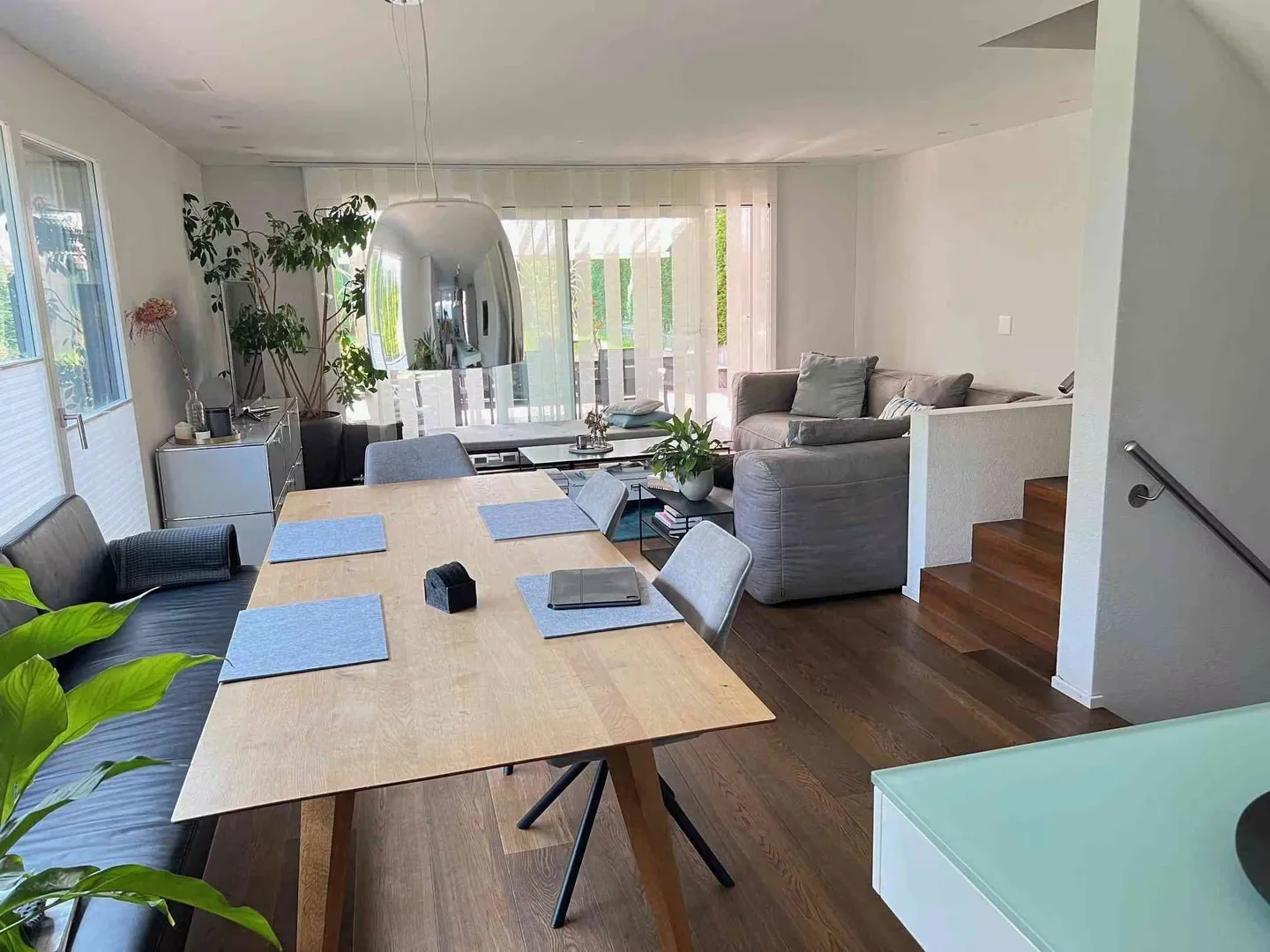 Casa a schiera moderna di 6,5 stanze con stile e comfort vicino a Zurigo - Foto 1 di 9