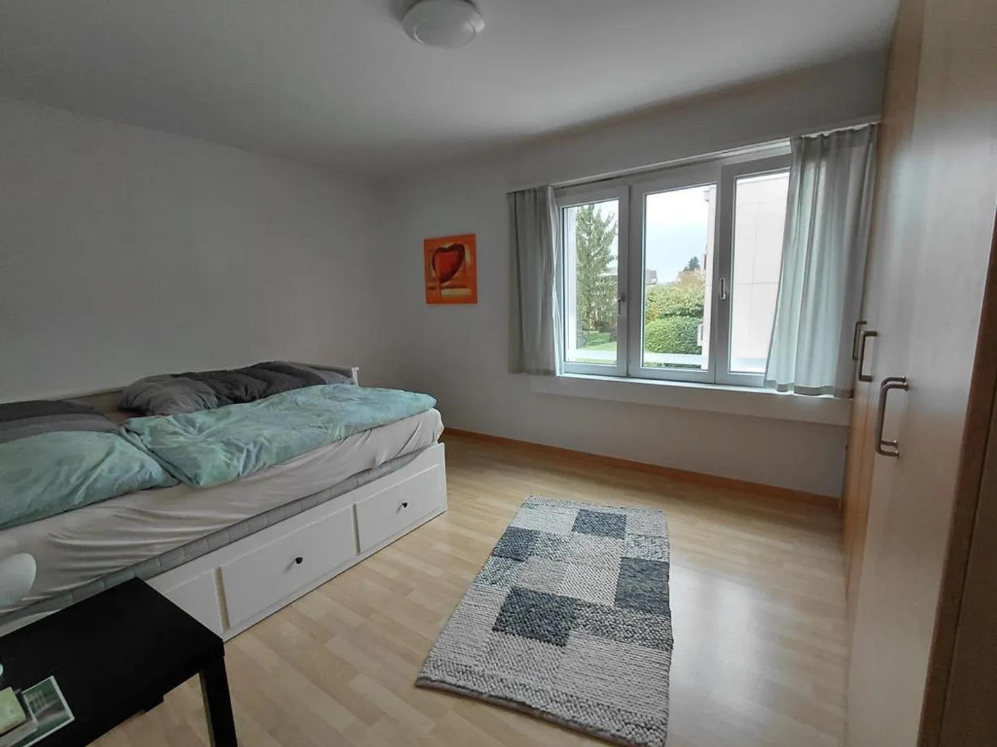 2.5 Room Apartment on the 1st Floor in a Central Location in Thalwil - Photo 3 of 5