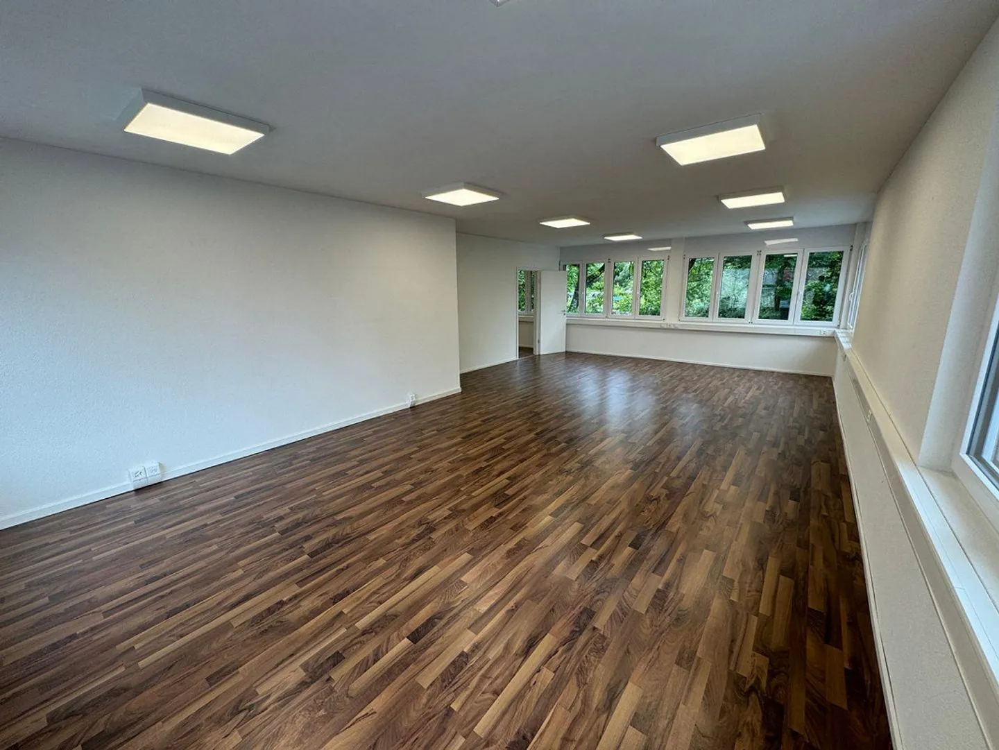 Office/Commercial Space for Rent in Oftringen - Photo 8 of 10