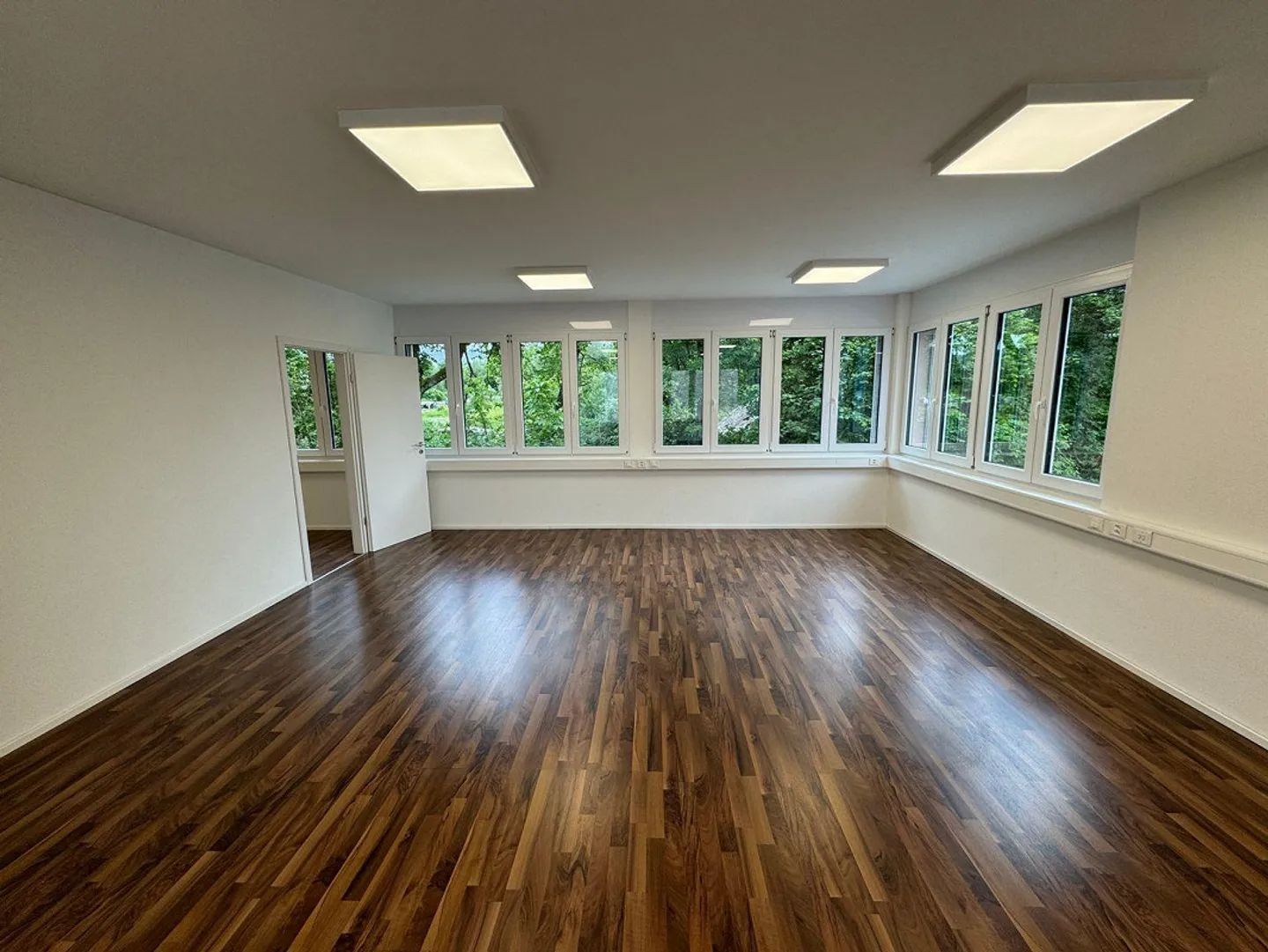 Office/Commercial Space for Rent in Oftringen - Photo 10 of 10