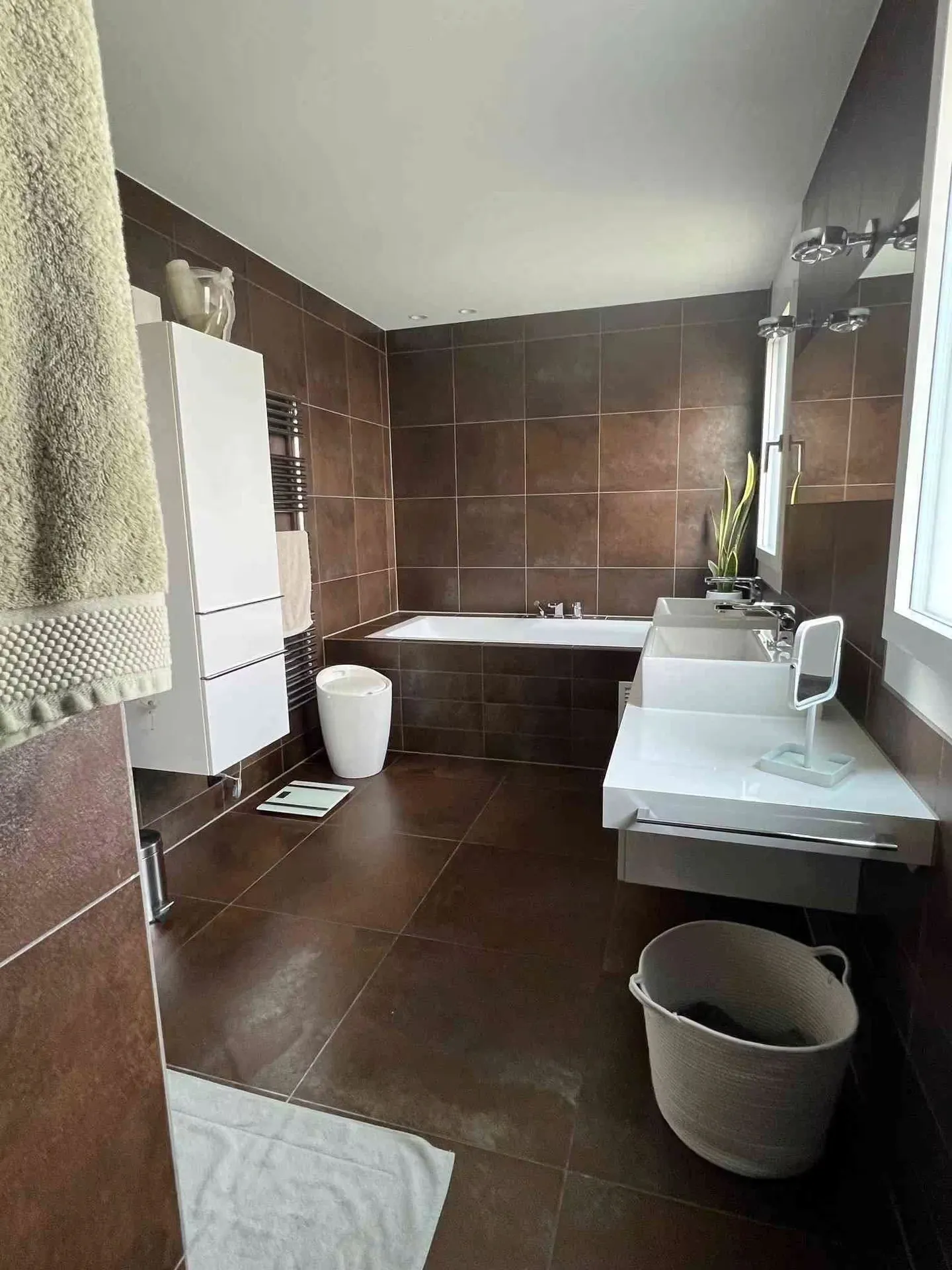Casa a schiera moderna di 6,5 stanze con stile e comfort vicino a Zurigo - Foto 7 di 9