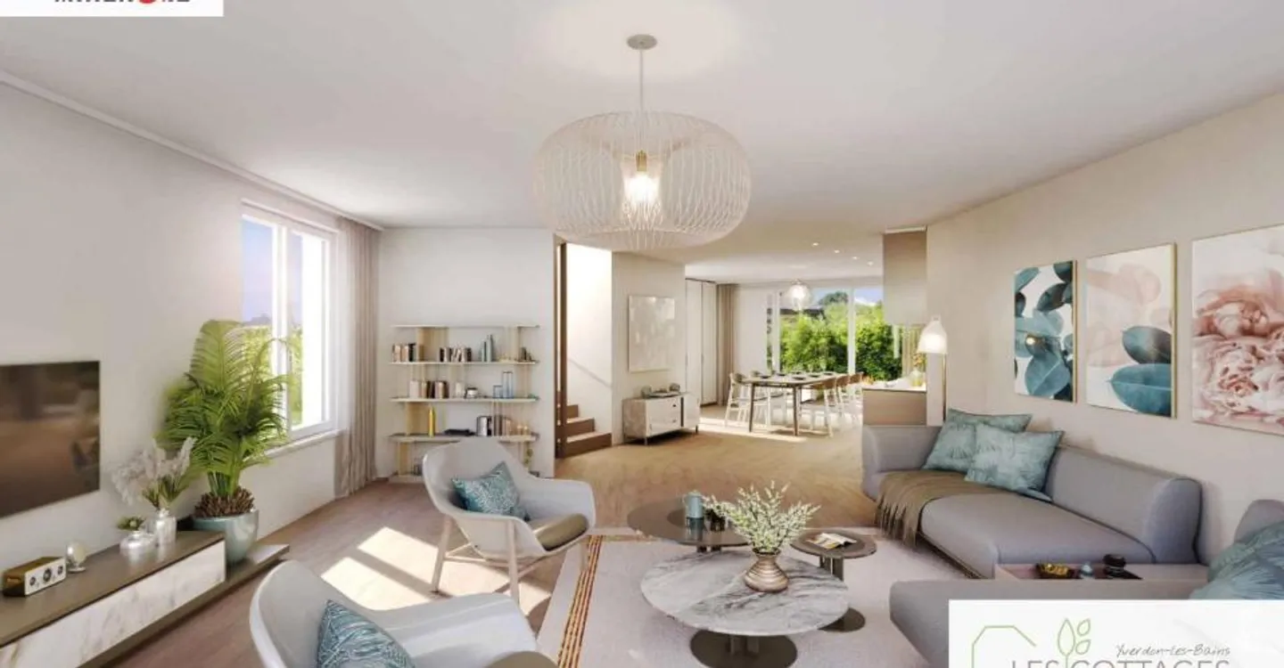 Spacious semi-detached villa - Photo 2 of 12