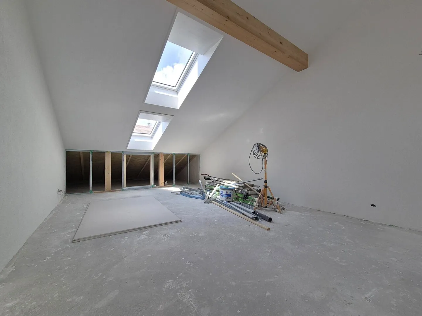 In vendita attico di 4,5 stanze - Foto 5 di 9