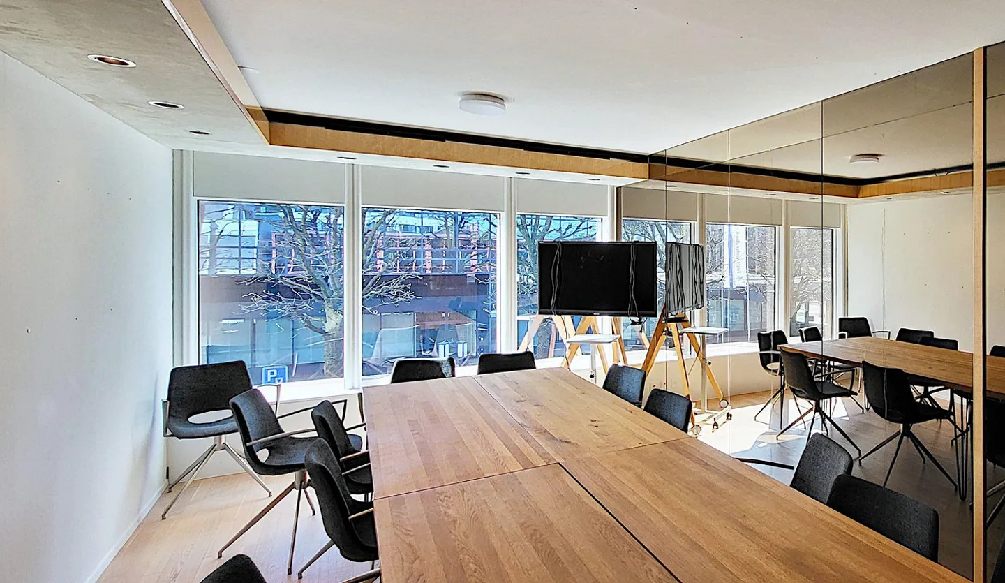 Una posizione migliore a Zug è difficile da trovare! - Foto 6 di 6