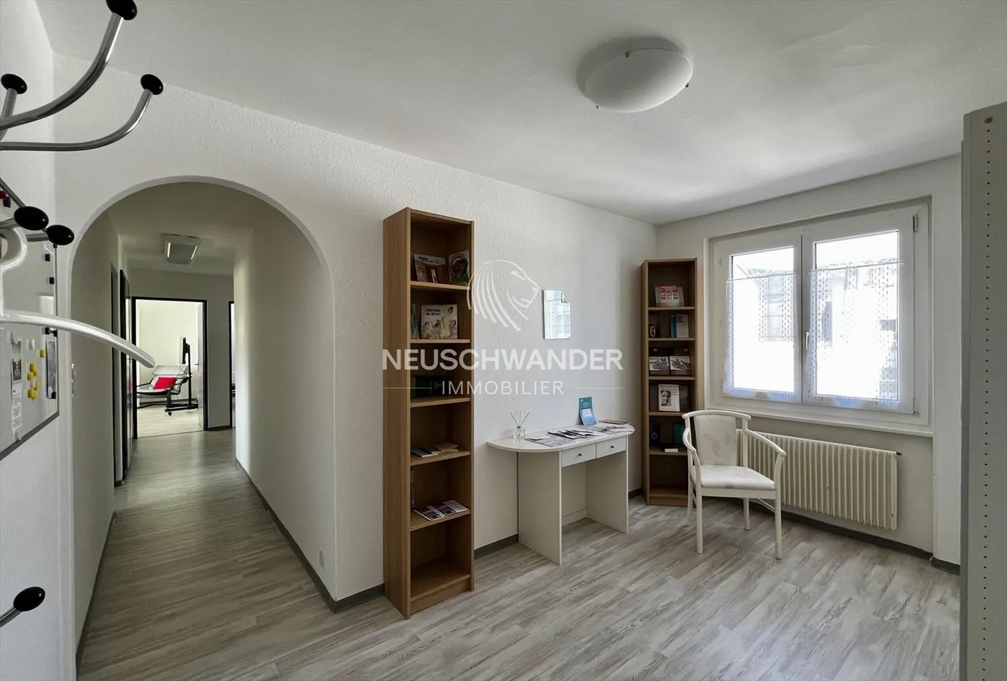 Büro 3,5 Zimmer - Foto 1 von 13