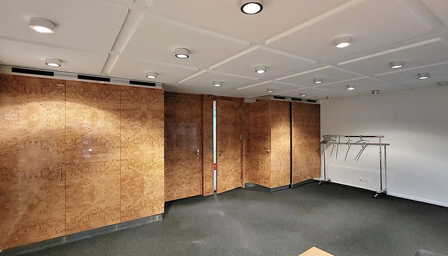 Una posizione migliore a Zug è difficile da trovare! - Foto 3 di 6